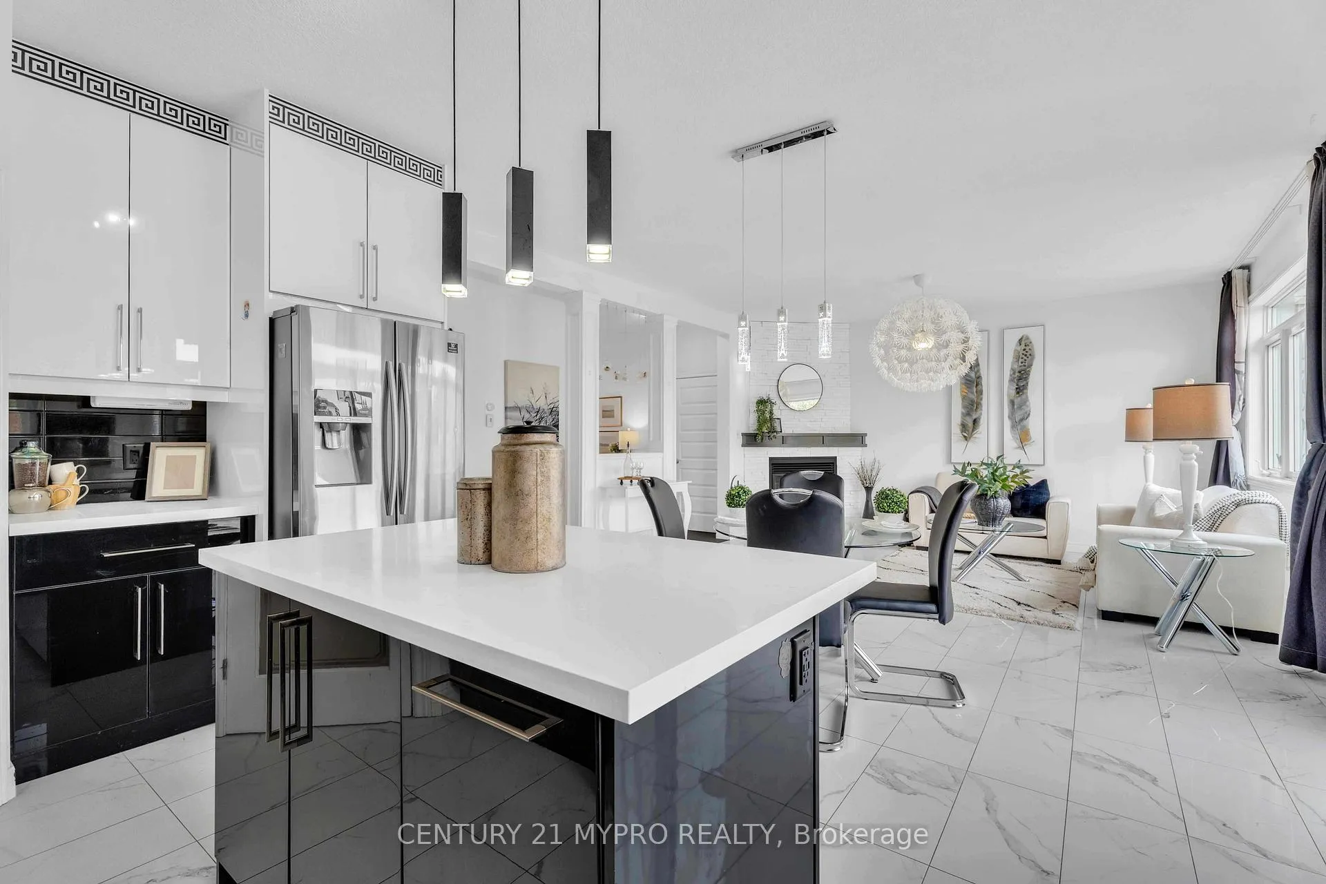 Photo 16 of 1036 Oakcrossing Road, London, North M — HOMEH
