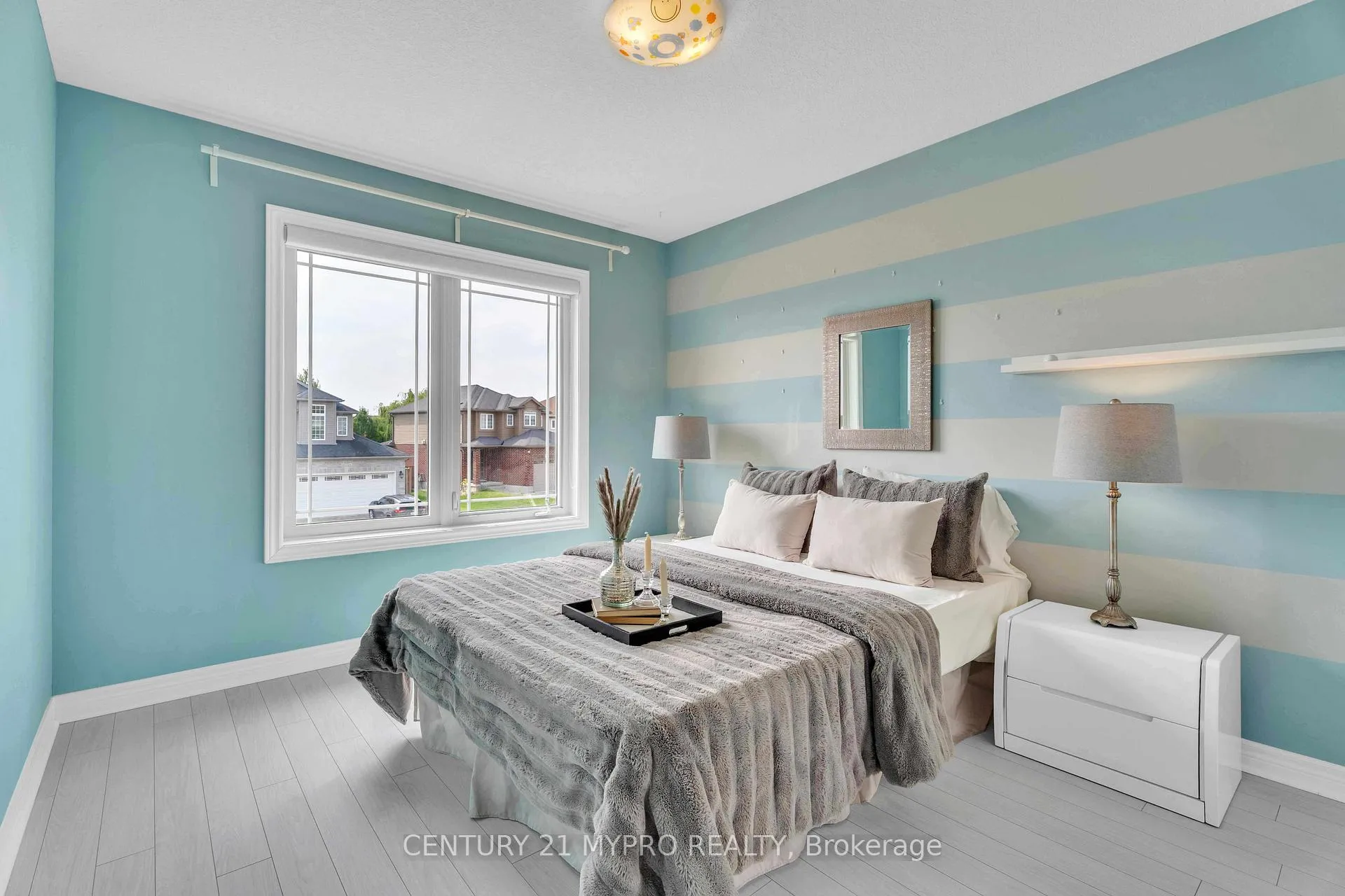Photo 31 of 1036 Oakcrossing Road, London, North M — HOMEH
