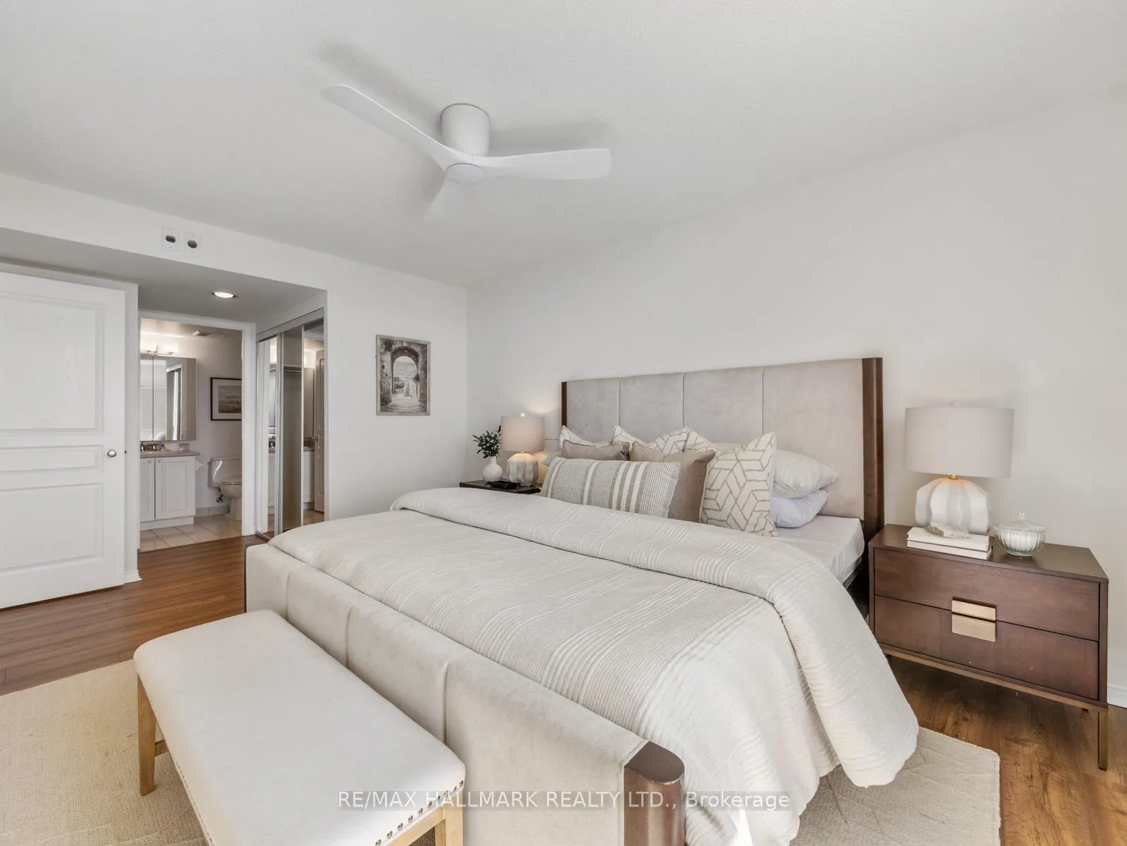 Photo 21 of Unit 403, 1797 Queen Street E, Toronto, The Beaches — HOMEH