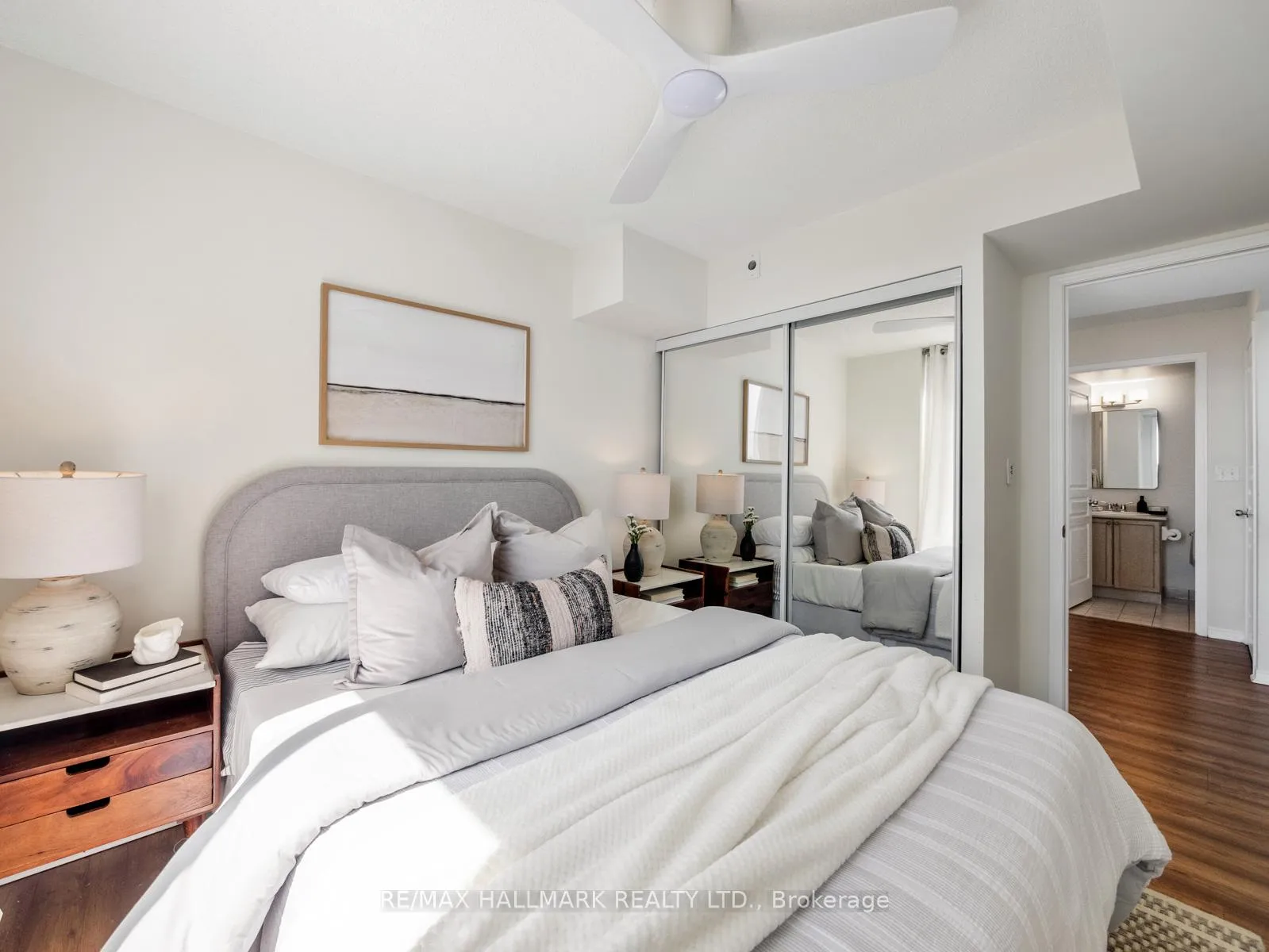 Photo 25 of Unit 403, 1797 Queen Street E, Toronto, The Beaches — HOMEH