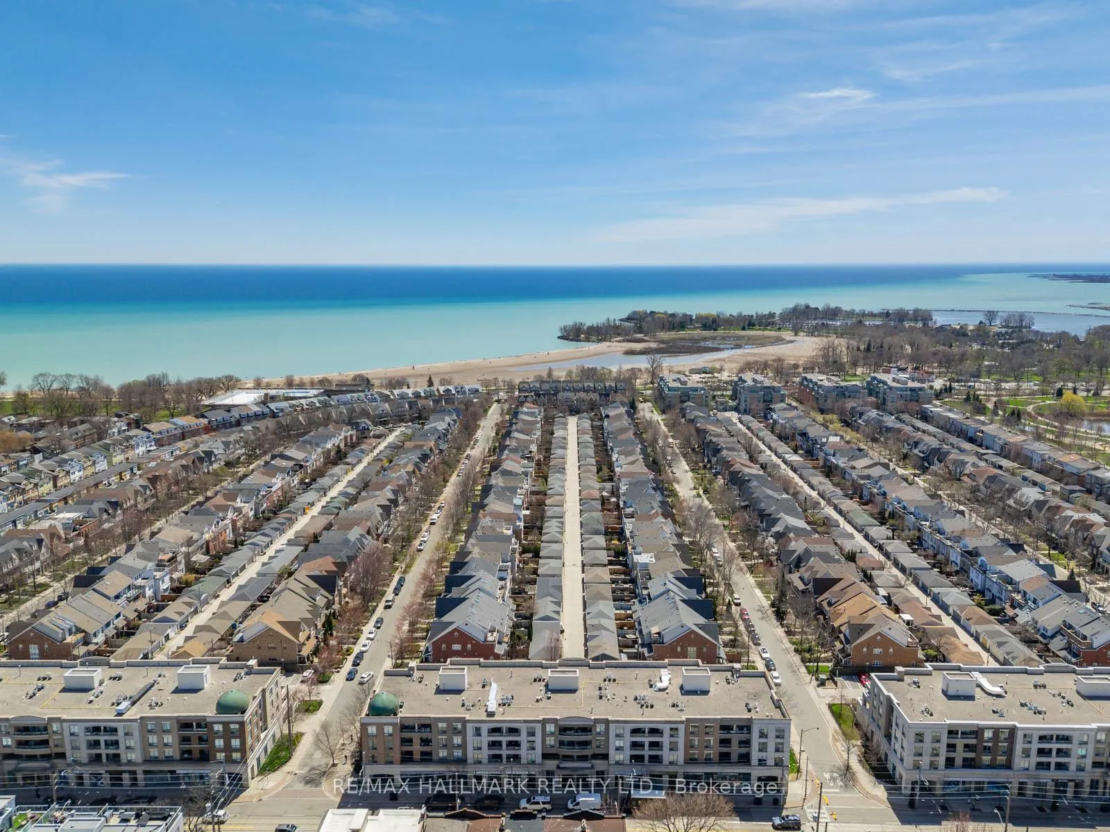 Photo 33 of Unit 403, 1797 Queen Street E, Toronto, The Beaches — HOMEH