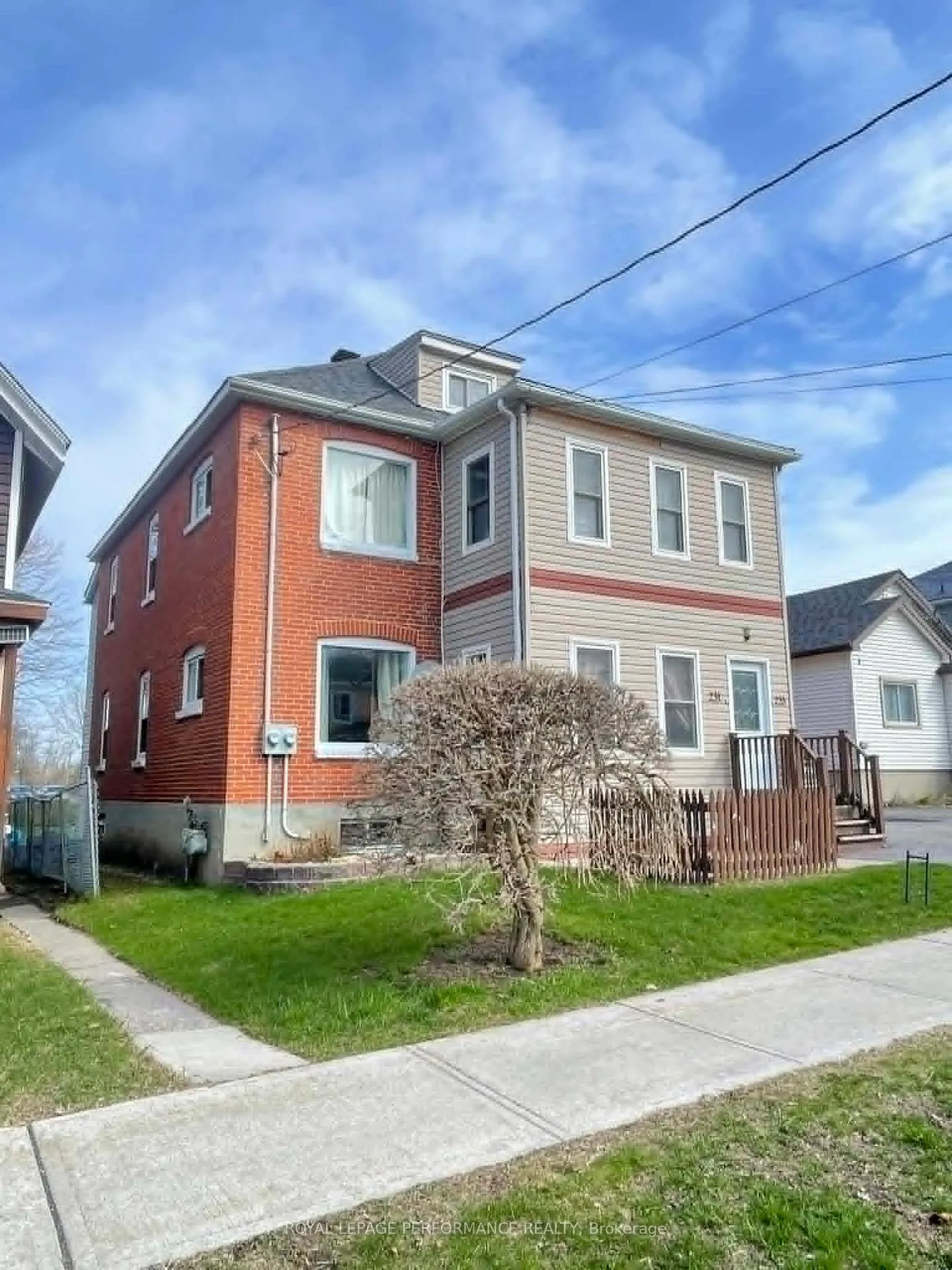 Photo 3 of 231-233 Fifth Street E, Cornwall — HOMEH