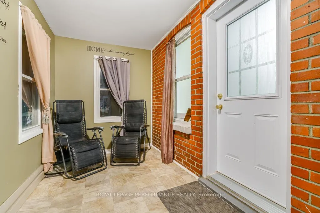 Photo 6 of 231-233 Fifth Street E, Cornwall — HOMEH