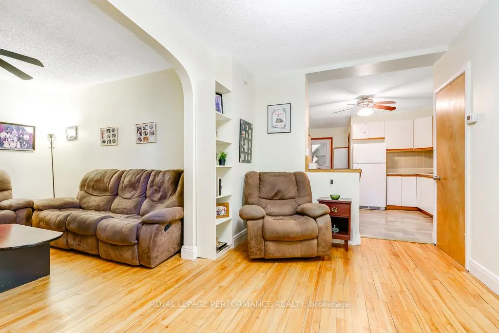 Photo 8 of 231-233 Fifth Street E, Cornwall — HOMEH