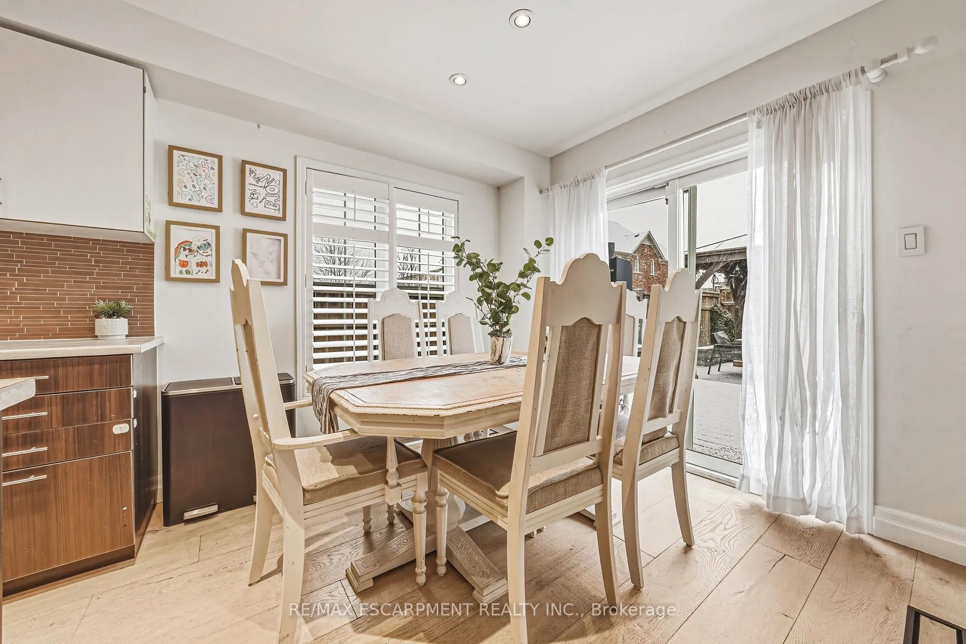 Photo 8 of 108 Cleghorn Drive, Hamilton, Binbrook — HOMEH