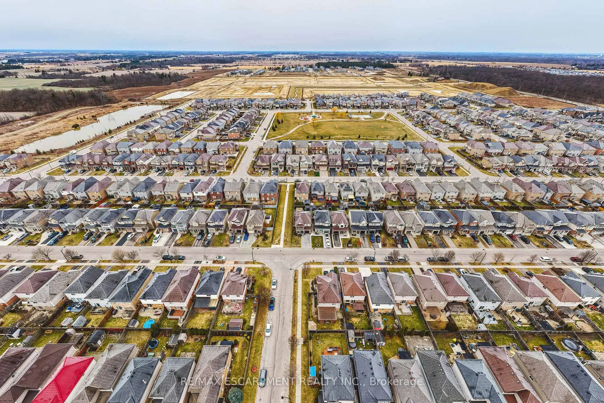 Photo 43 of 108 Cleghorn Drive, Hamilton, Binbrook — HOMEH