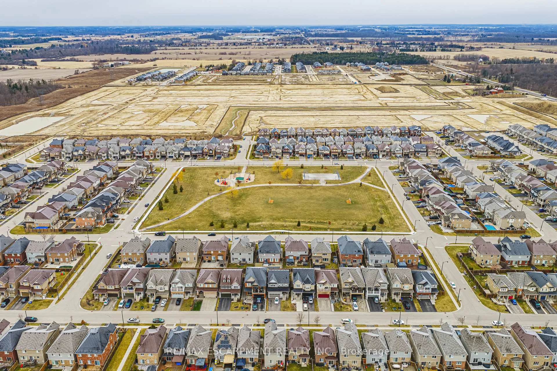 Photo 46 of 108 Cleghorn Drive, Hamilton, Binbrook — HOMEH