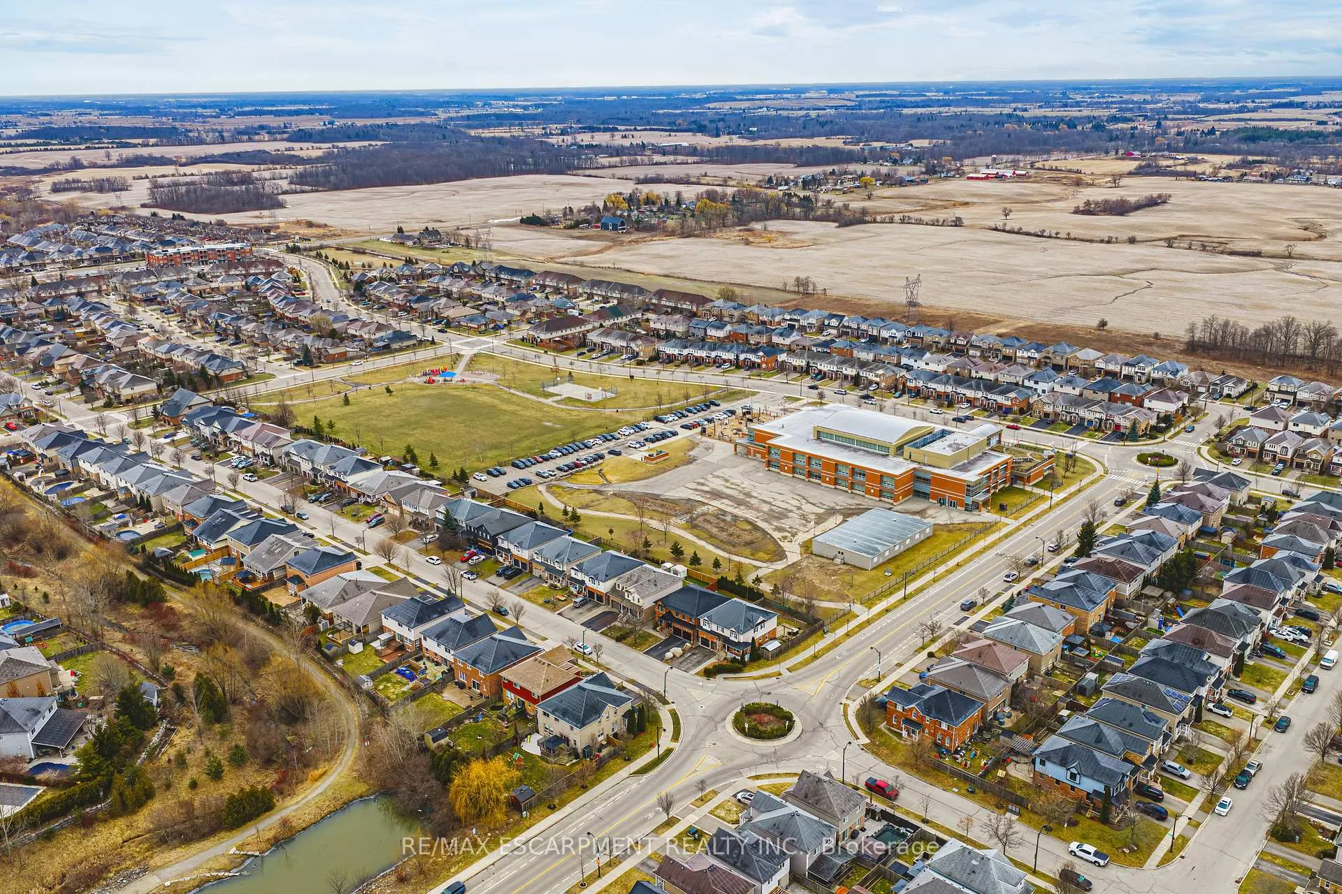 Photo 47 of 108 Cleghorn Drive, Hamilton, Binbrook — HOMEH