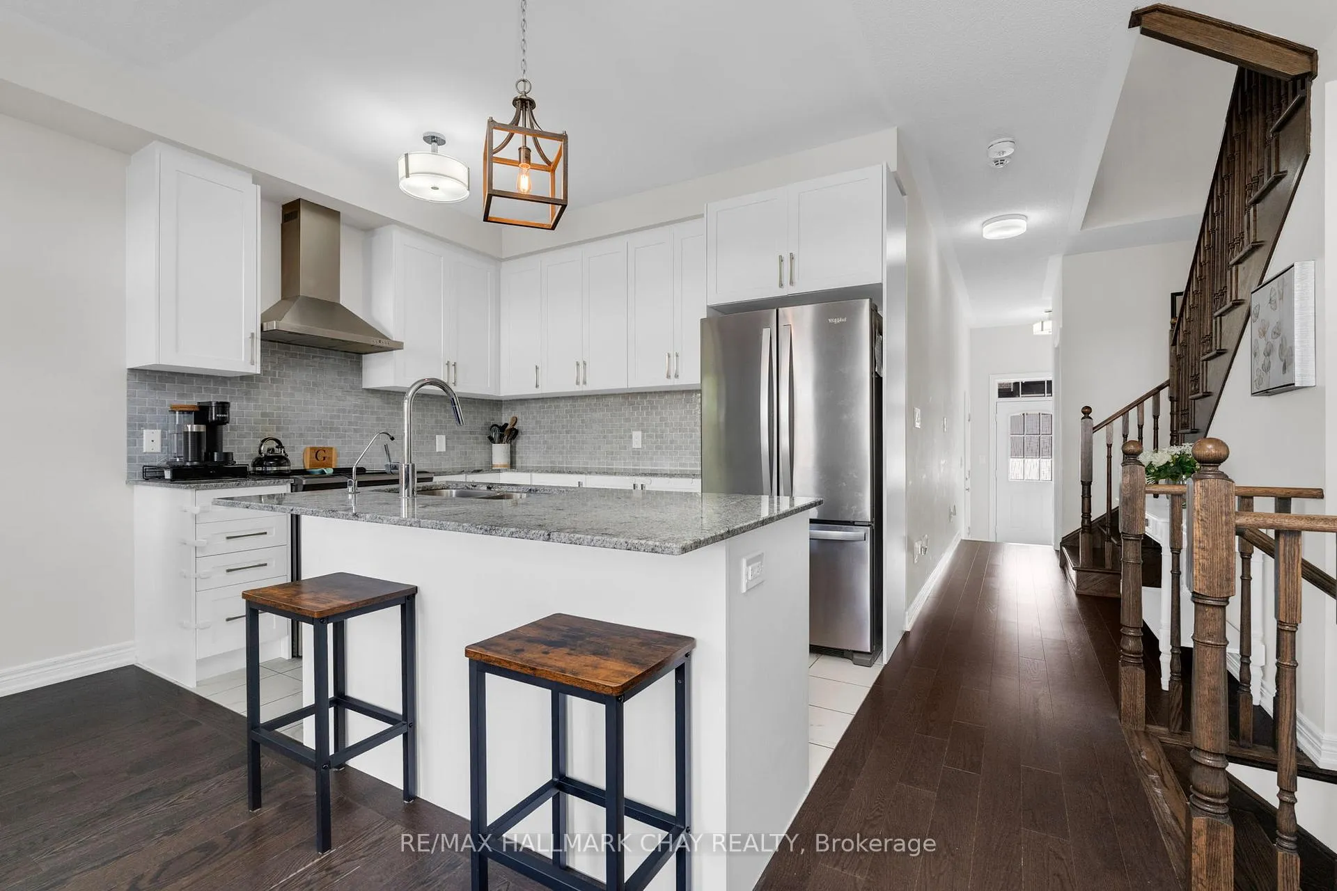 Photo 4 of 46 Clifford Crescent, New Tecumseth, Tottenham — HOMEH