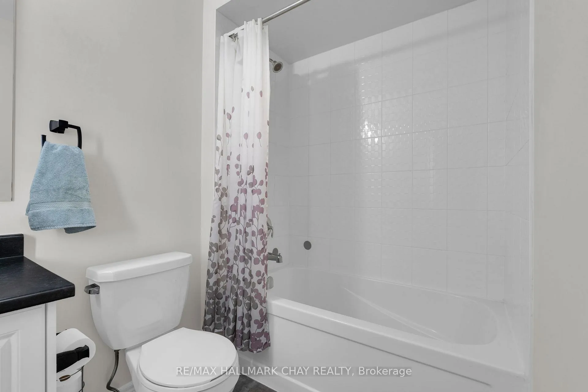 Photo 18 of 46 Clifford Crescent, New Tecumseth, Tottenham — HOMEH