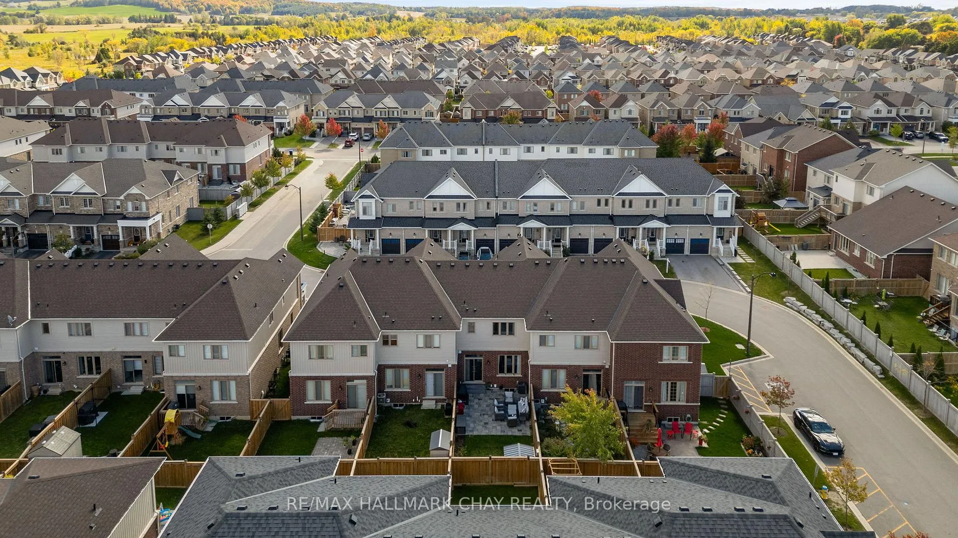Photo 36 of 46 Clifford Crescent, New Tecumseth, Tottenham — HOMEH