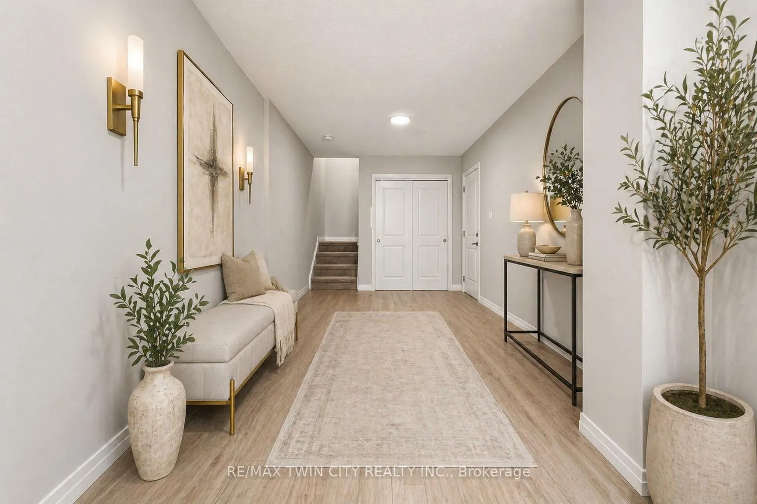 Photo 3 of Unit 84, 143 Elgin Street, Cambridge — HOMEH
