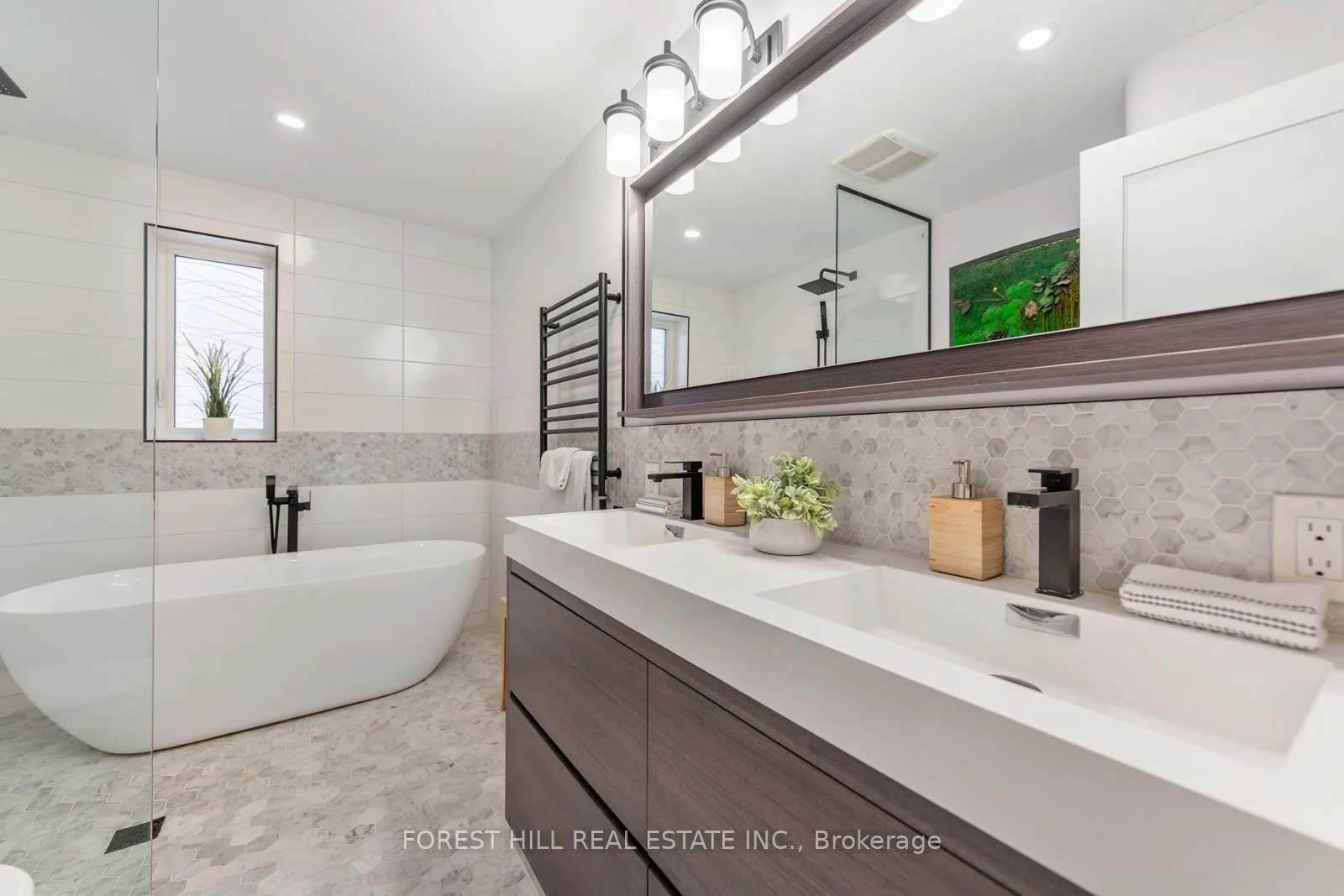 Photo 14 of 181 Floyd Avenue, Toronto, Danforth Village-East York — HOMEH