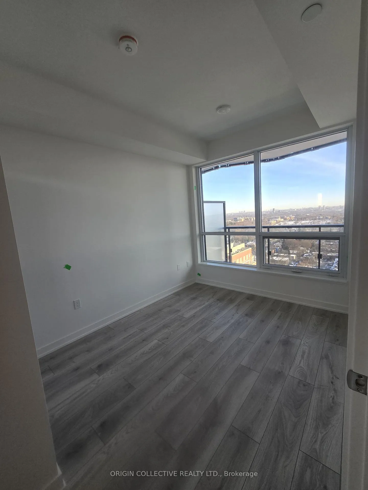 Photo 5 of Unit 2310, 110 Broadway Avenue, Toronto, Mount Pleasant West — HOMEH