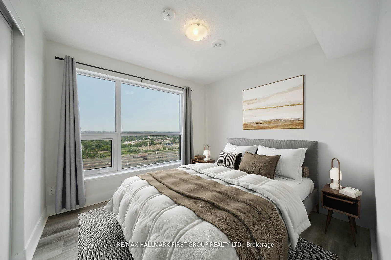 Photo 7 of Unit 1309, 1255 Bayly Street, Pickering, Bay Ridges — HOMEH