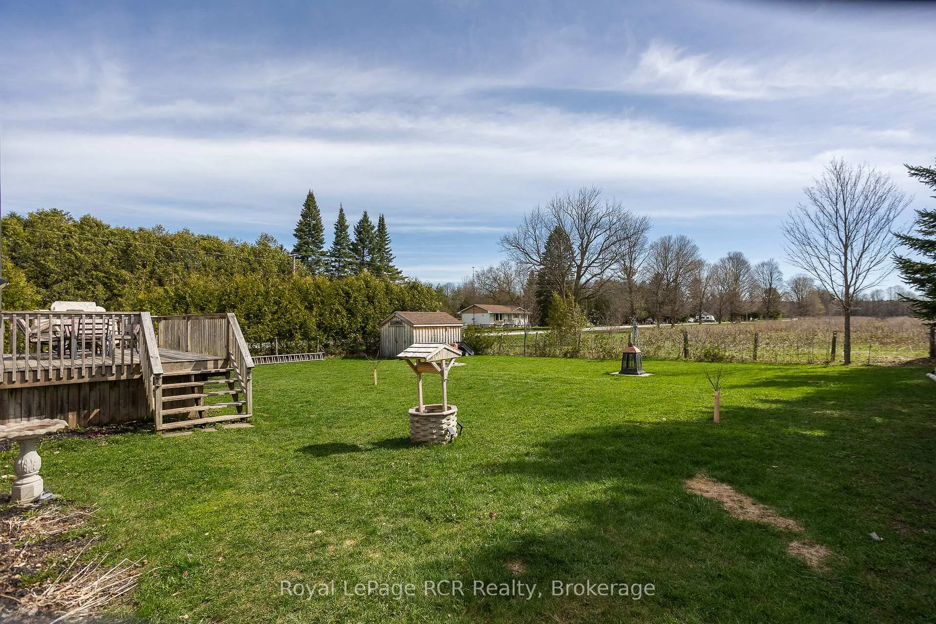 Photo 35 of 123 Douglas Street, Chatsworth — HOMEH
