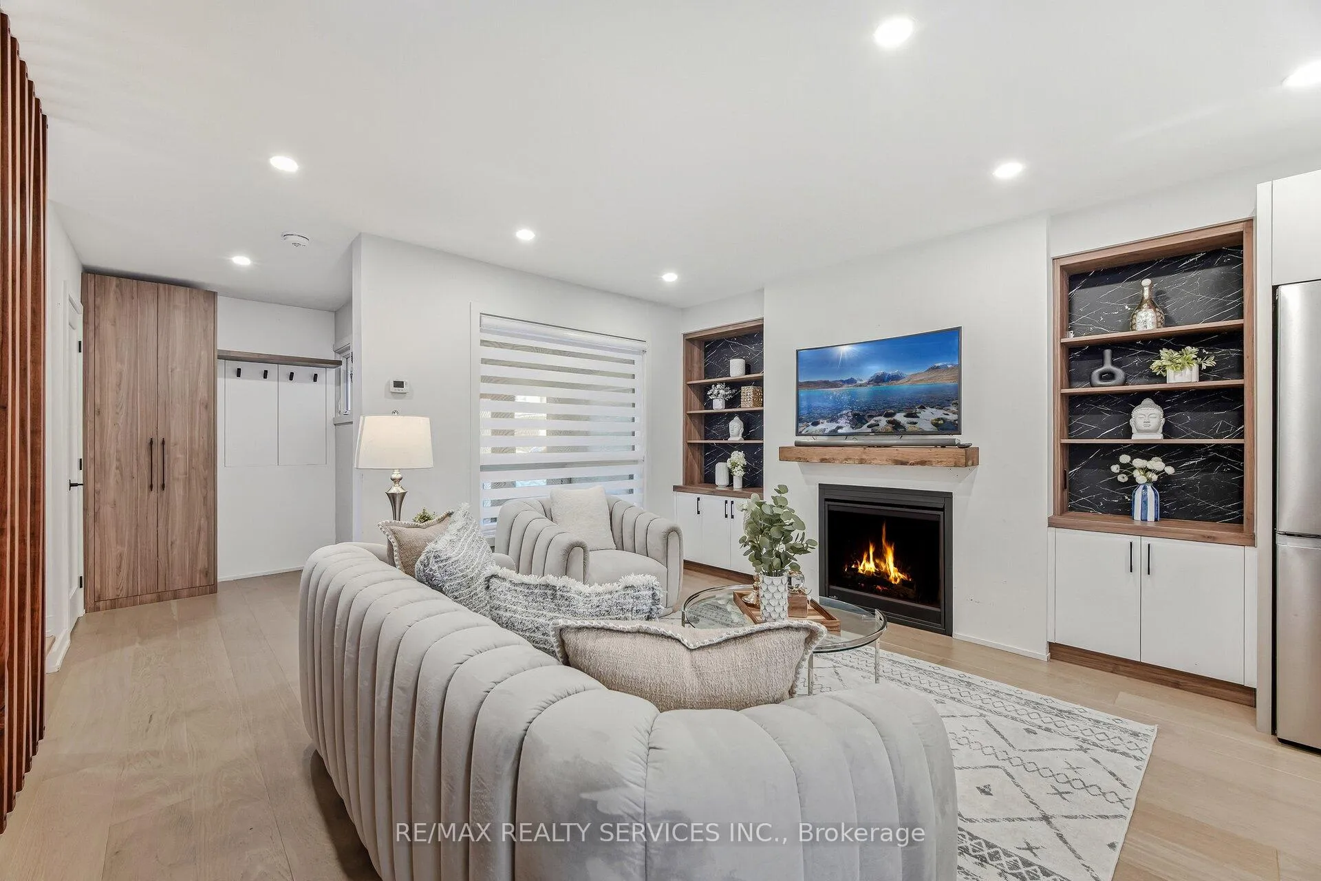 Photo 8 of 42 Frontier Pt Way, Scarborough, Malvern — HOMEH