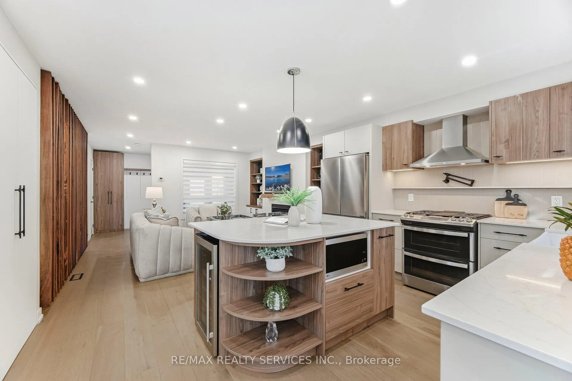 Photo 16 of 42 Frontier Pt Way, Scarborough, Malvern — HOMEH