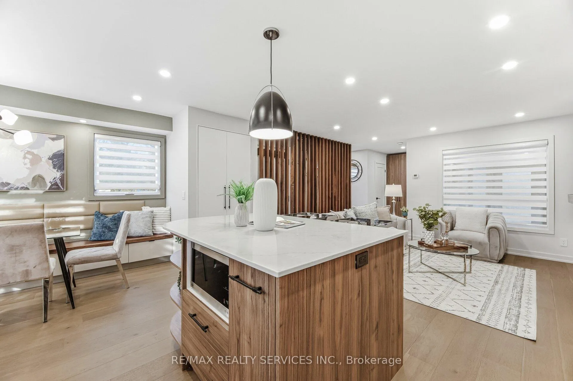 Photo 18 of 42 Frontier Pt Way, Scarborough, Malvern — HOMEH