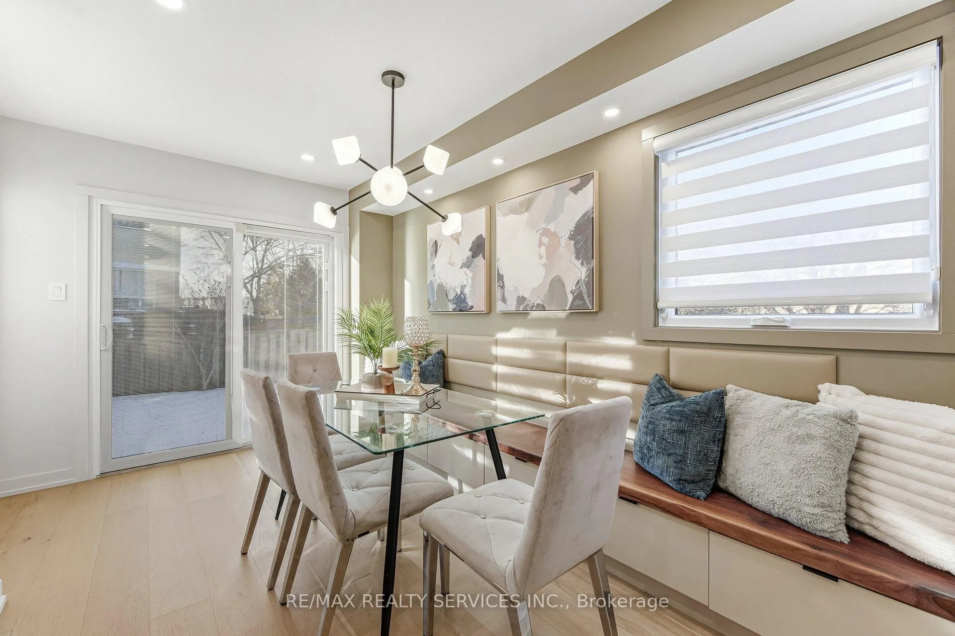 Photo 19 of 42 Frontier Pt Way, Scarborough, Malvern — HOMEH