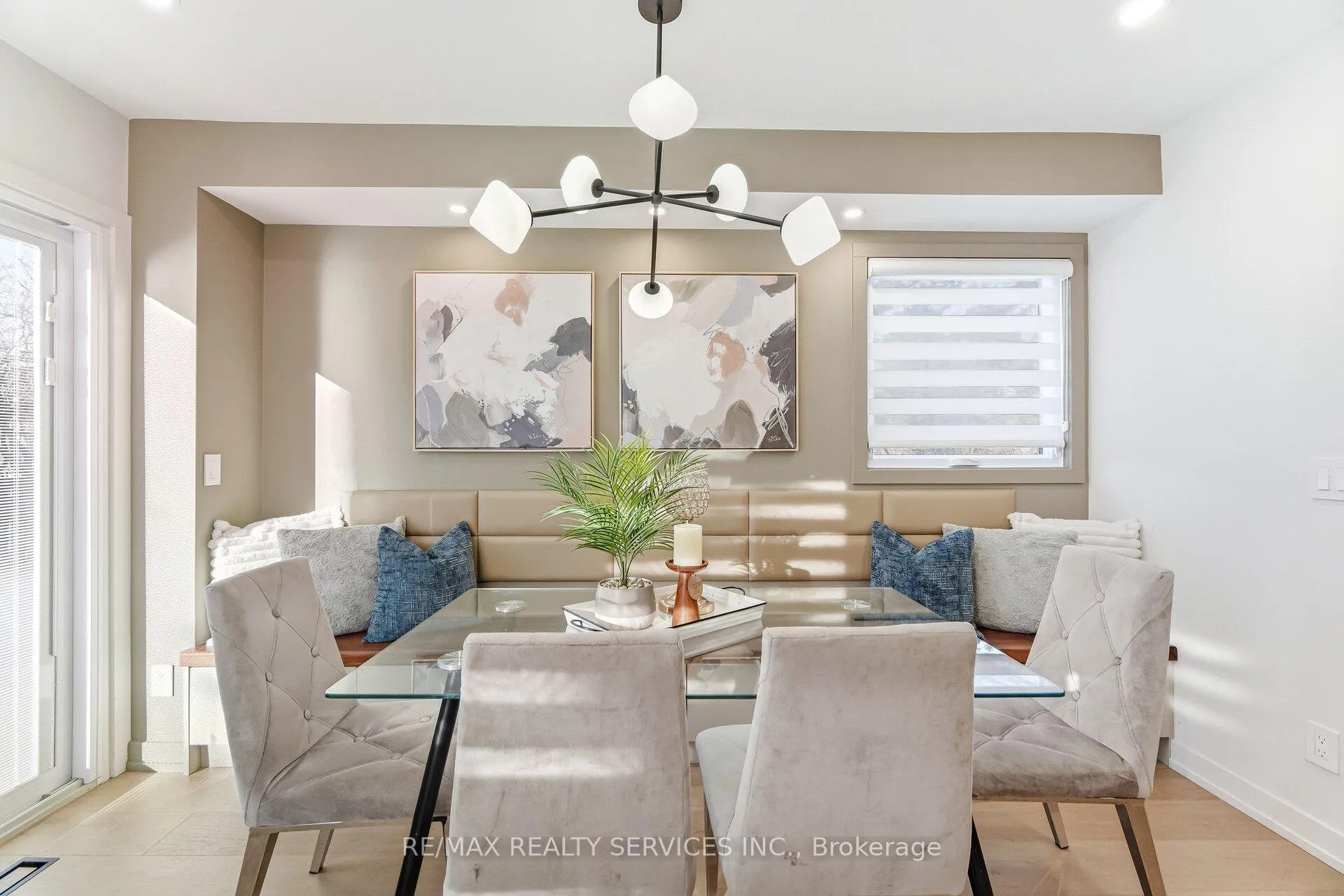 Photo 21 of 42 Frontier Pt Way, Scarborough, Malvern — HOMEH