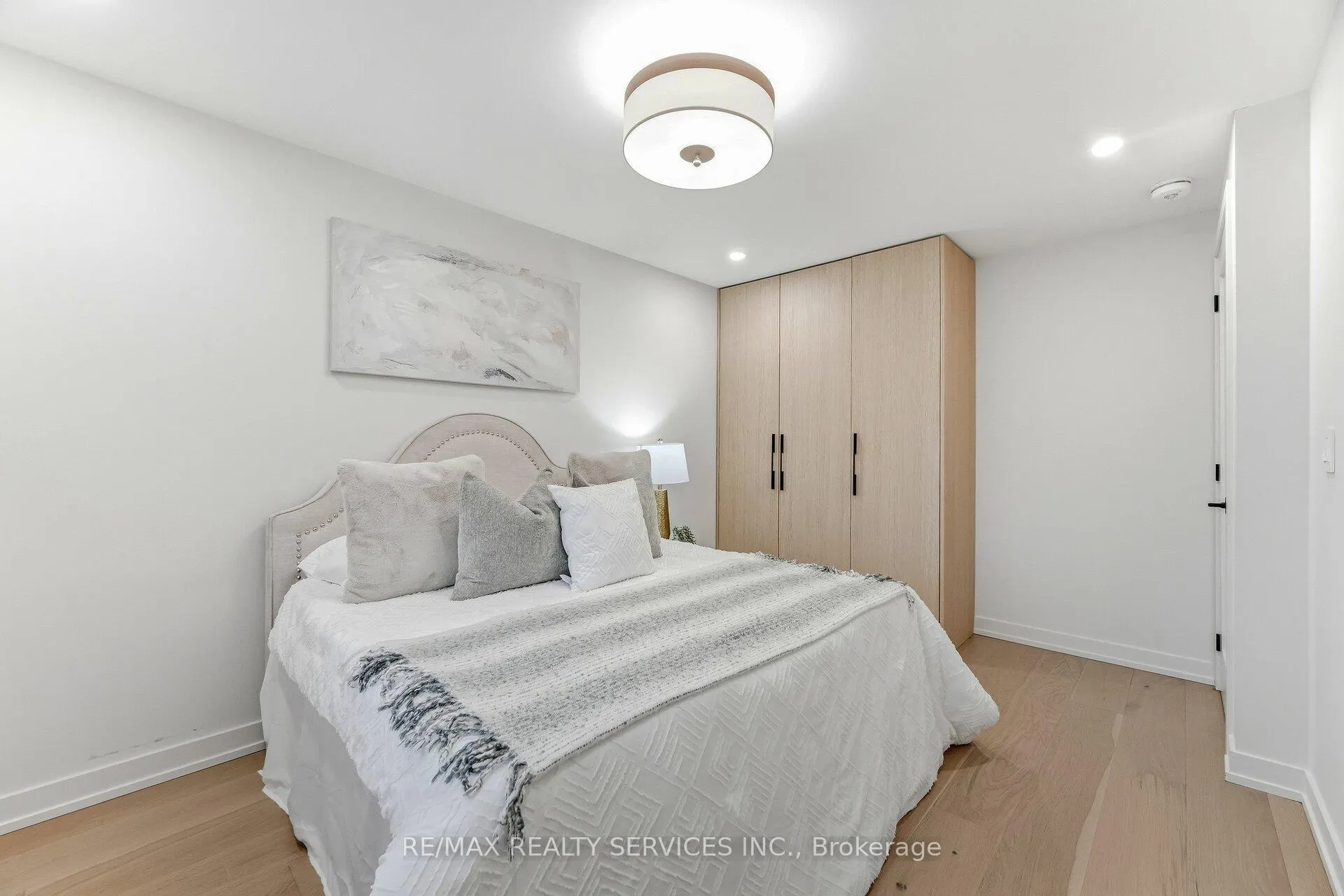 Photo 37 of 42 Frontier Pt Way, Scarborough, Malvern — HOMEH