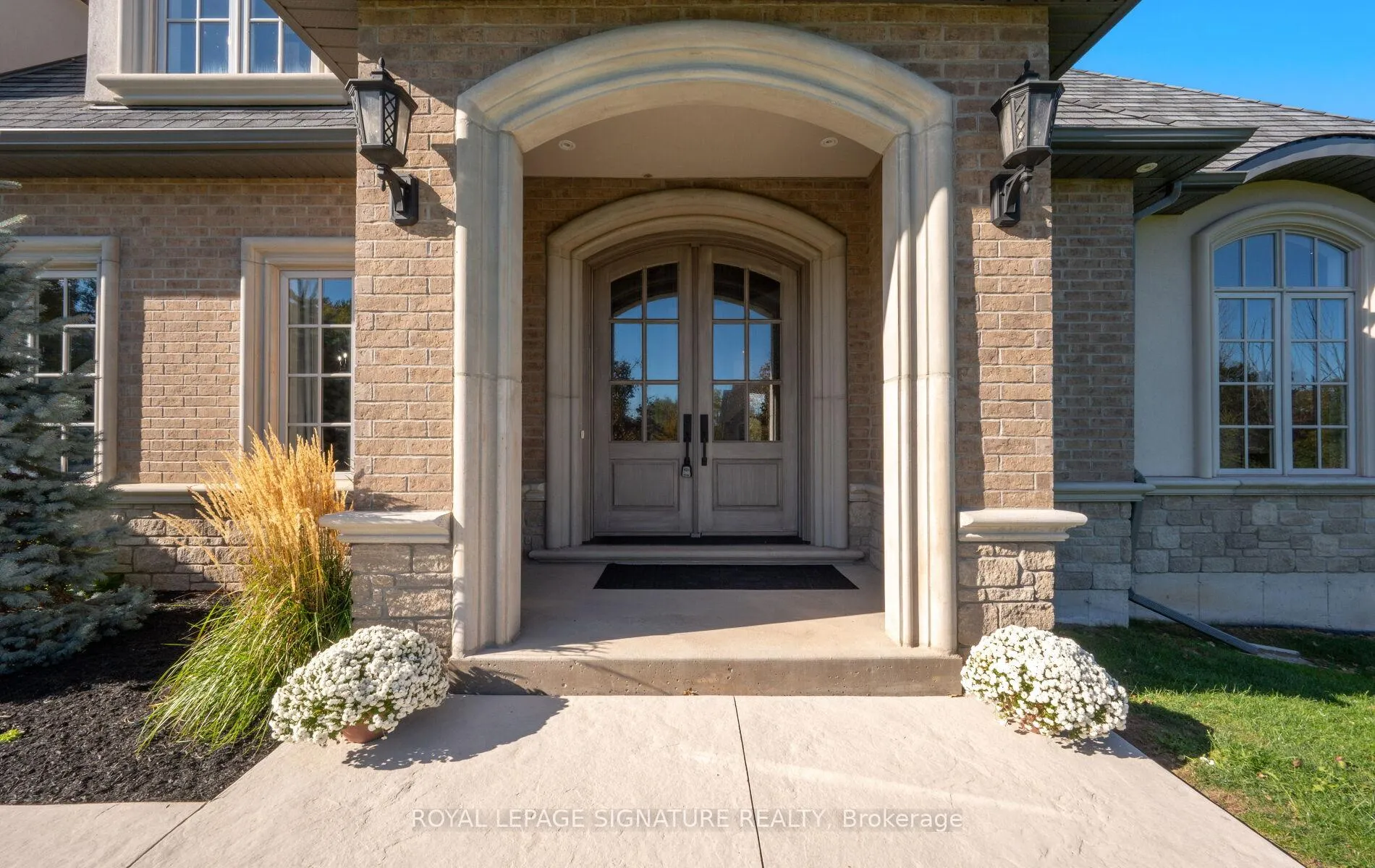 Photo 3 of 161 Perryman Court, Erin — HOMEH