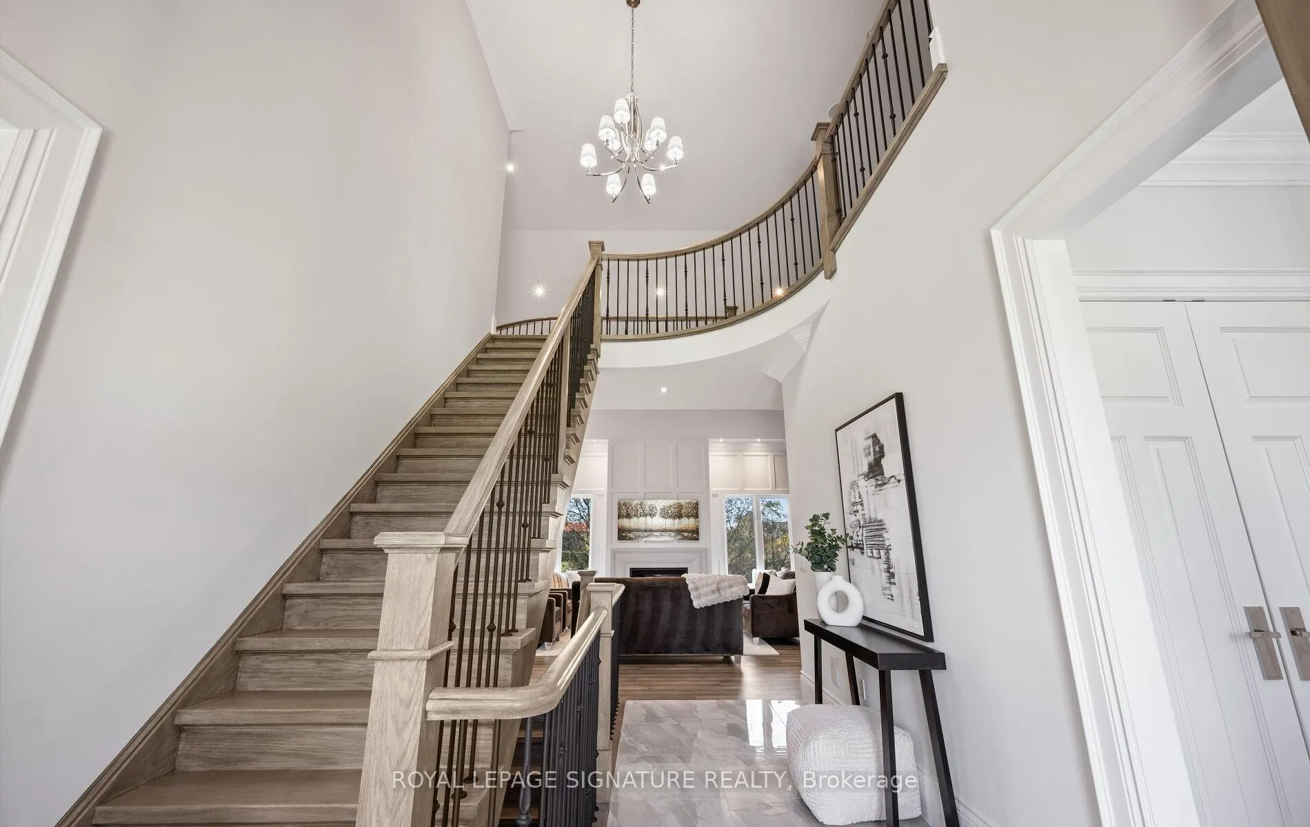 Photo 4 of 161 Perryman Court, Erin — HOMEH