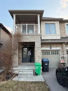Photo 3 of 25 Lisson Crescent, Brampton, Credit Valley — HOMEH