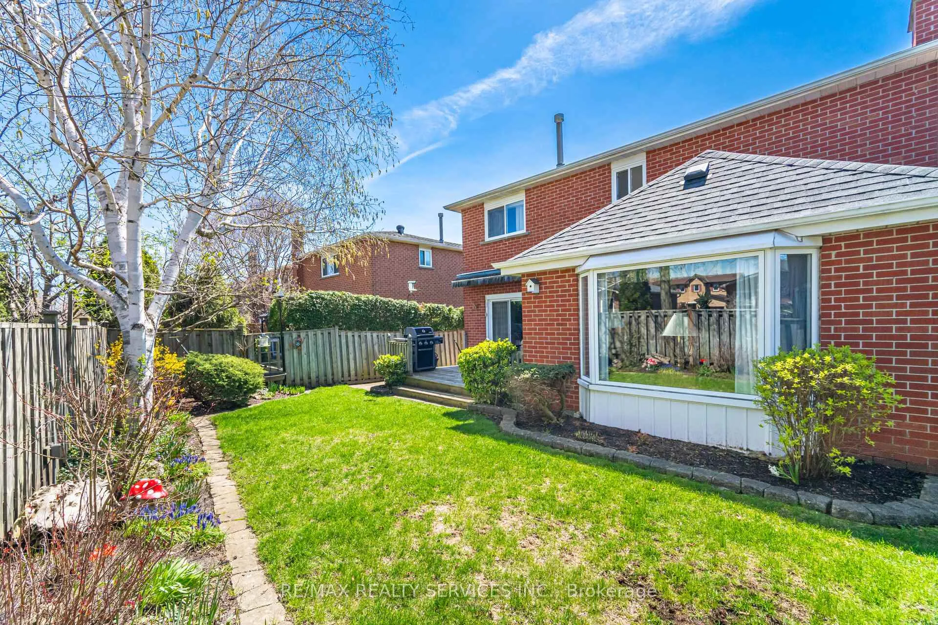 Photo 27 of 37 Stillwater Crescent, Brampton, Brampton West — HOMEH