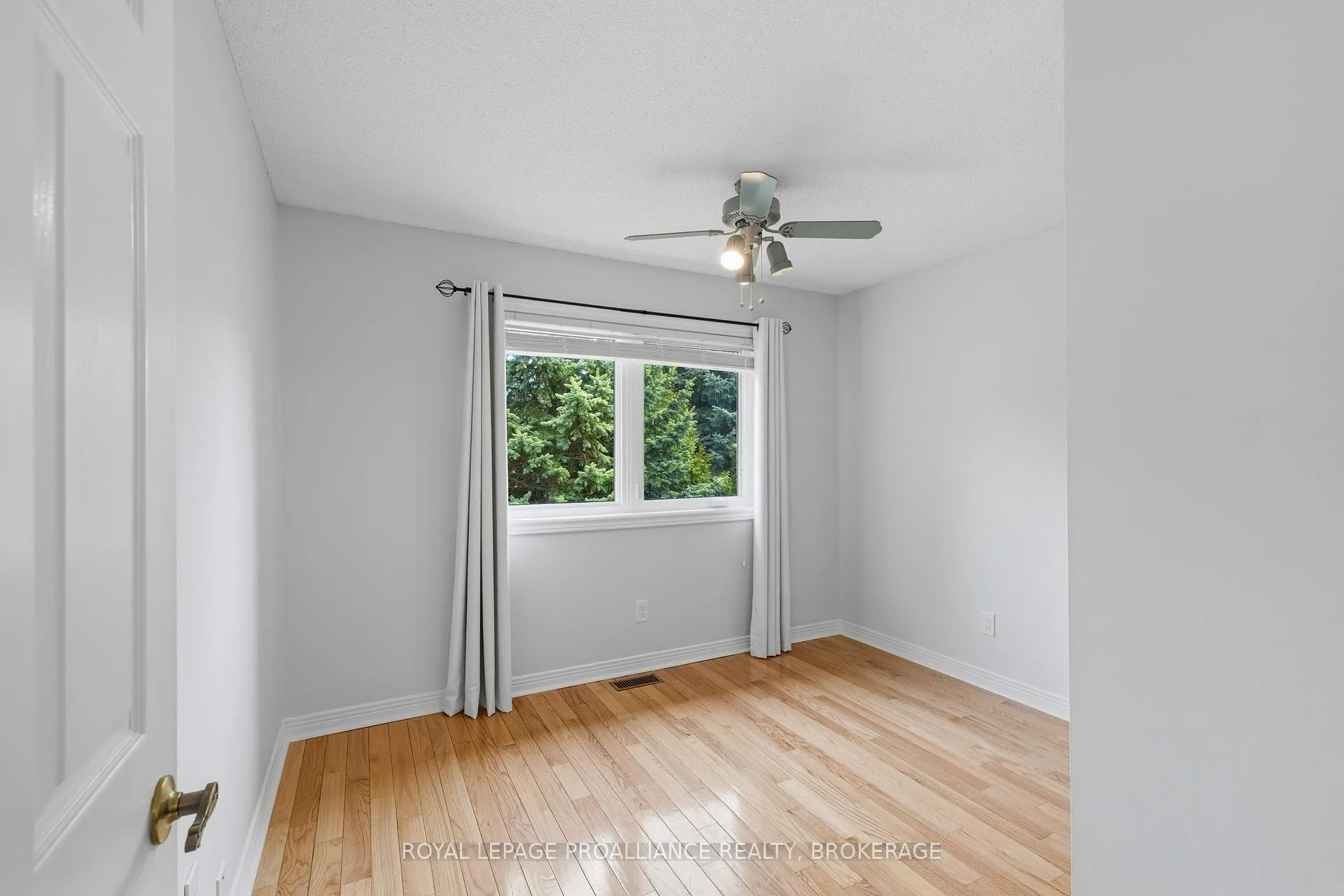 Photo 25 of 119 Greenlees Drive, Kingston, Kingston East (Incl Barret Crt) — HOMEH