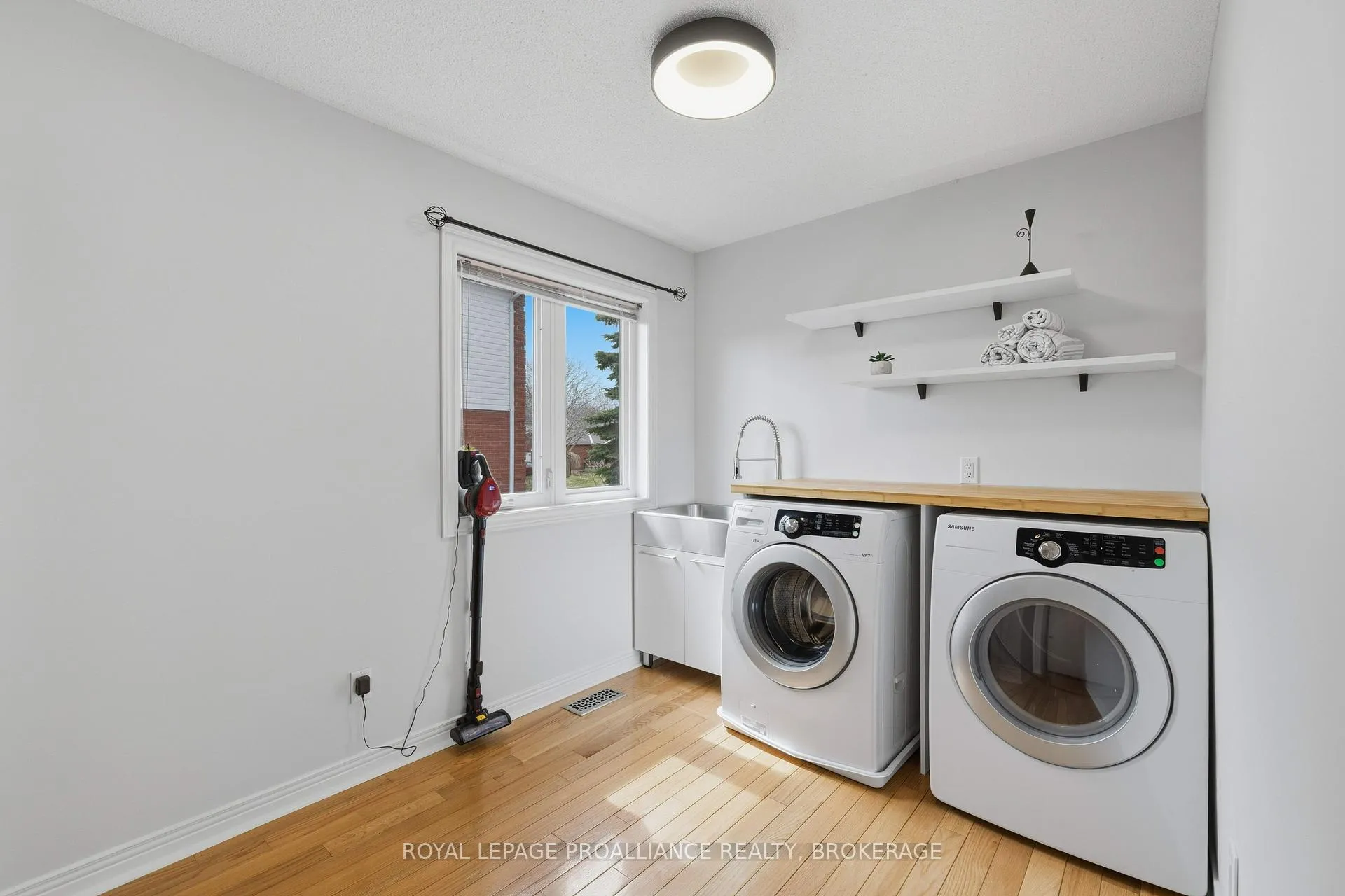 Photo 35 of 119 Greenlees Drive, Kingston, Kingston East (Incl Barret Crt) — HOMEH