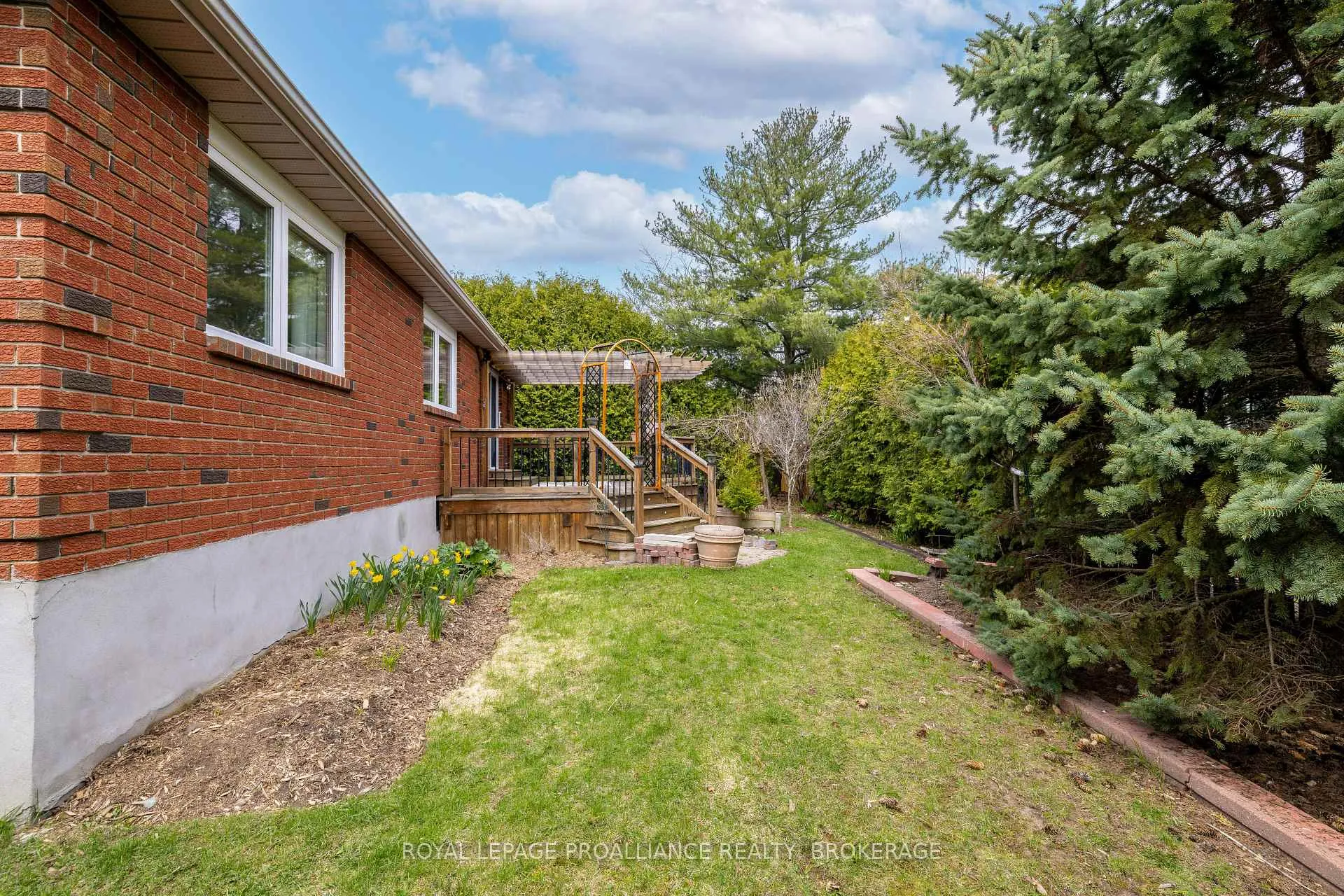 Photo 37 of 119 Greenlees Drive, Kingston, Kingston East (Incl Barret Crt) — HOMEH