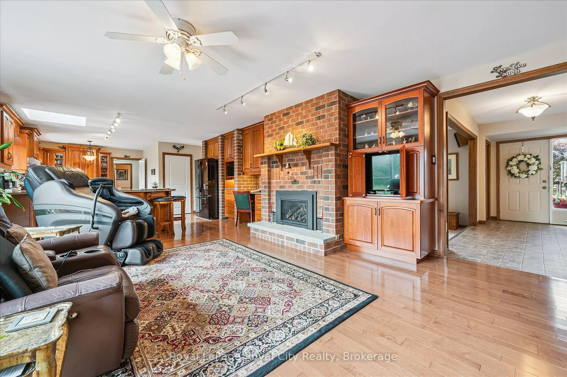 Photo 5 of 5792 8th Line E, Guelph/Eramosa, Rural Guelph/Eramosa West — HOMEH