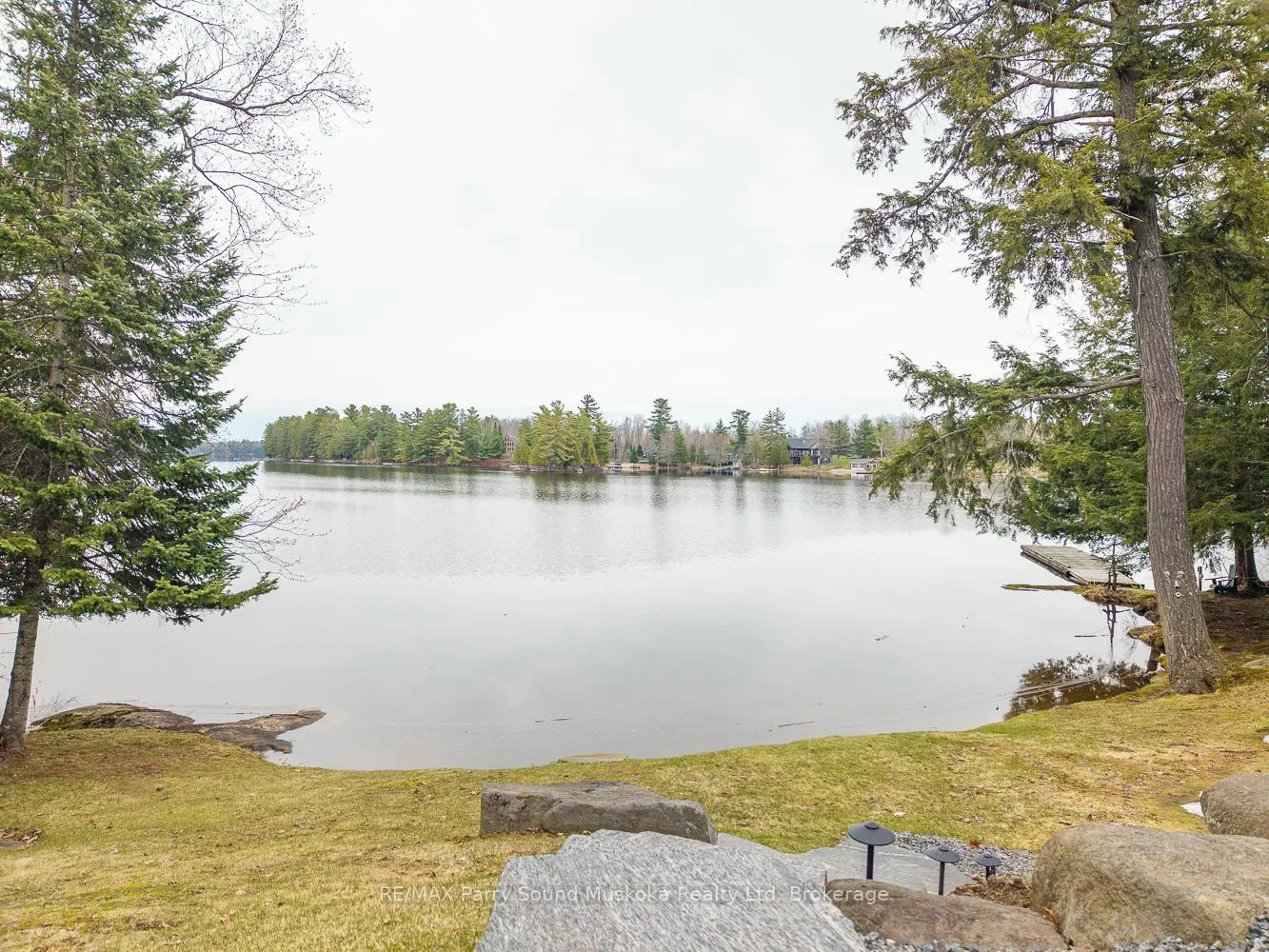 Photo 4 of 67 Sunnyshore Park Drive, McKellar — HOMEH