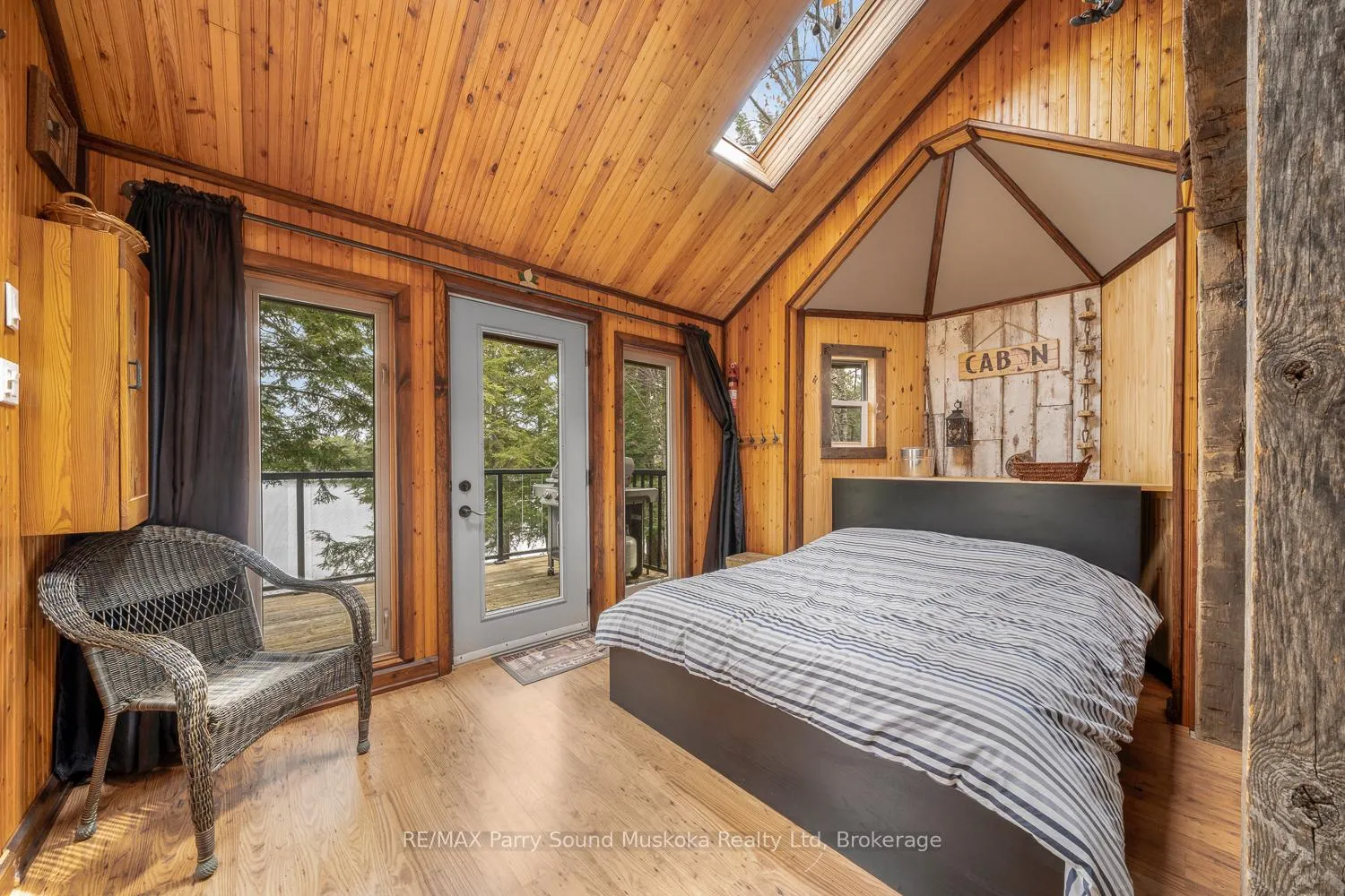 Photo 25 of 67 Sunnyshore Park Drive, McKellar — HOMEH