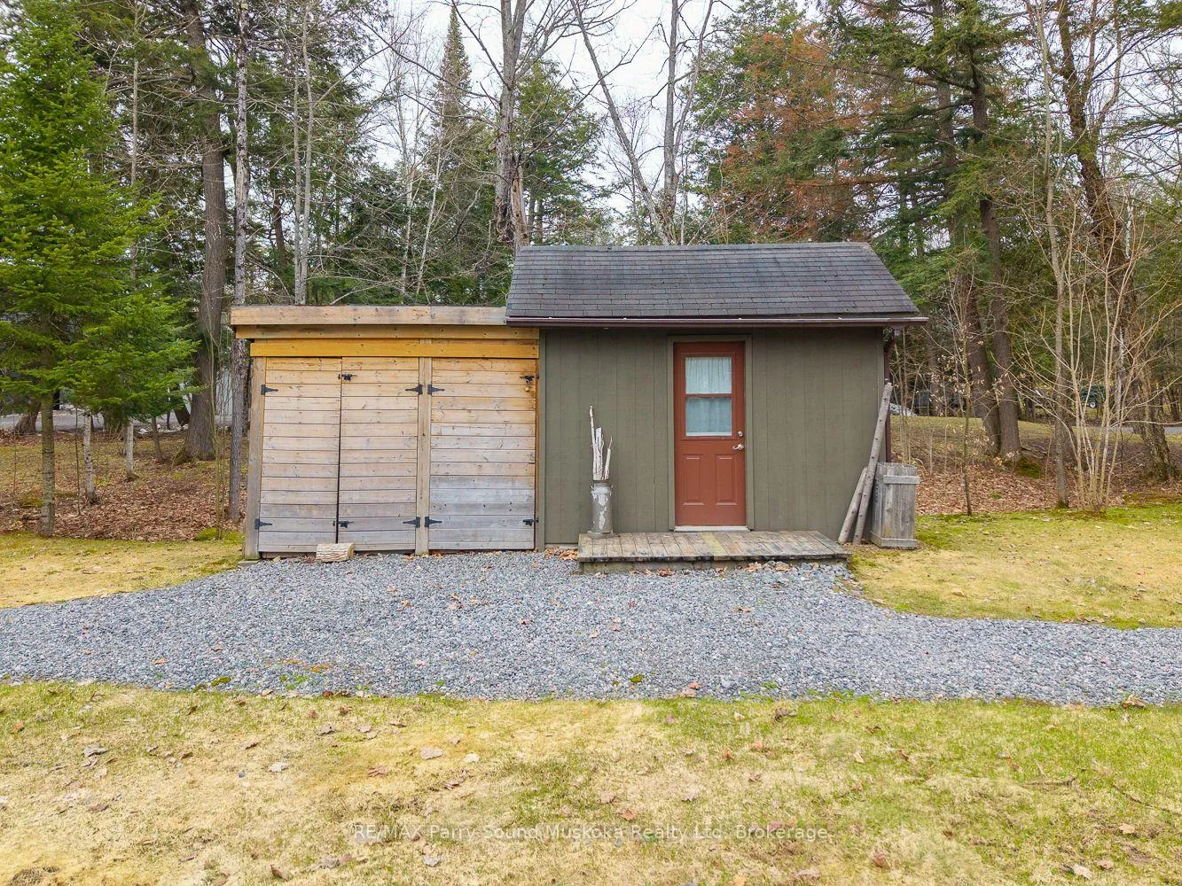 Photo 49 of 67 Sunnyshore Park Drive, McKellar — HOMEH