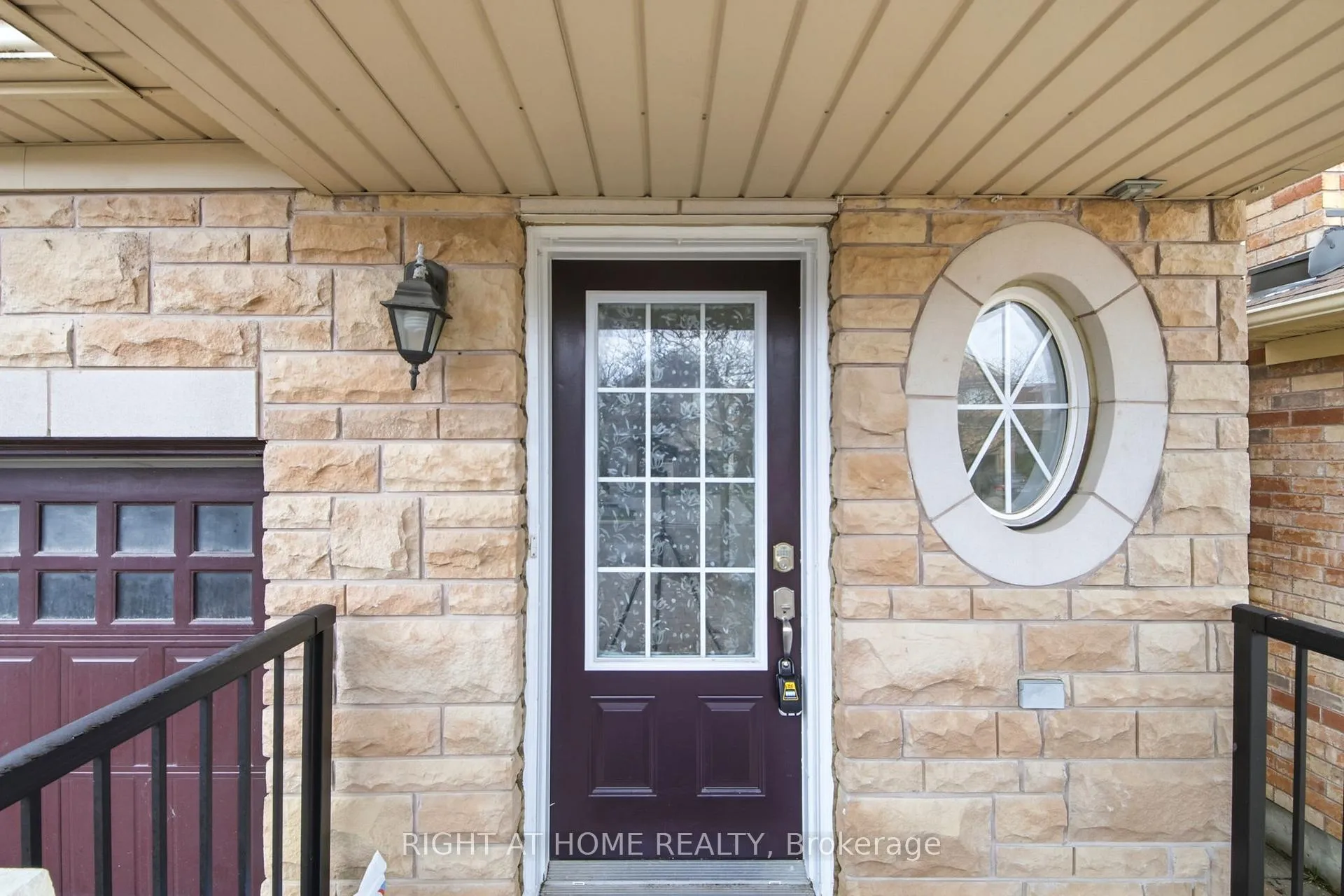 Photo 38 of 212 Venice Gate Drive, Vaughan, Vellore Village — HOMEH