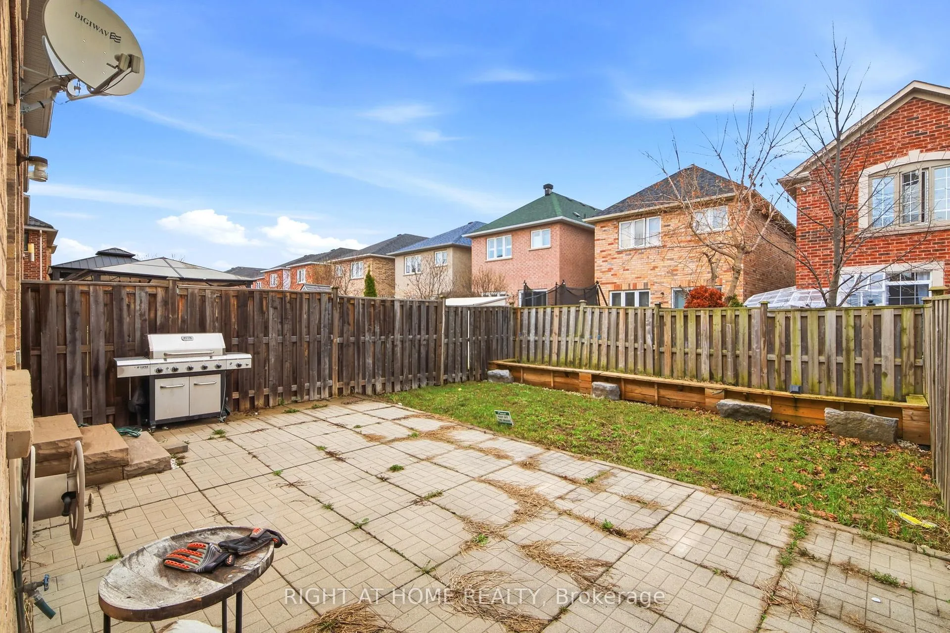 Photo 41 of 212 Venice Gate Drive, Vaughan, Vellore Village — HOMEH