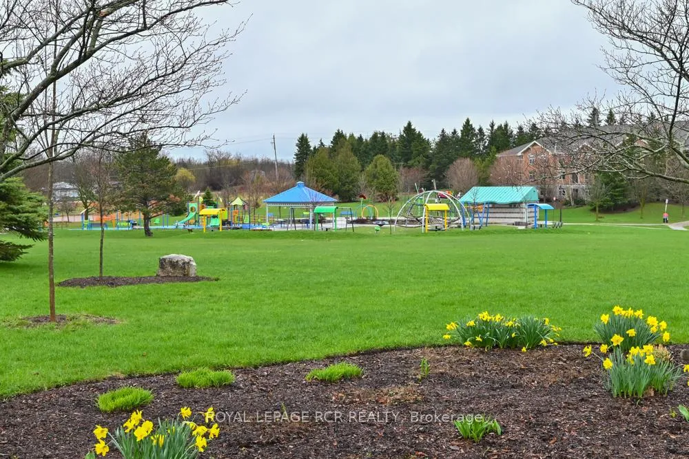Photo 32 of 5 Lawrence Avenue, Orangeville — HOMEH