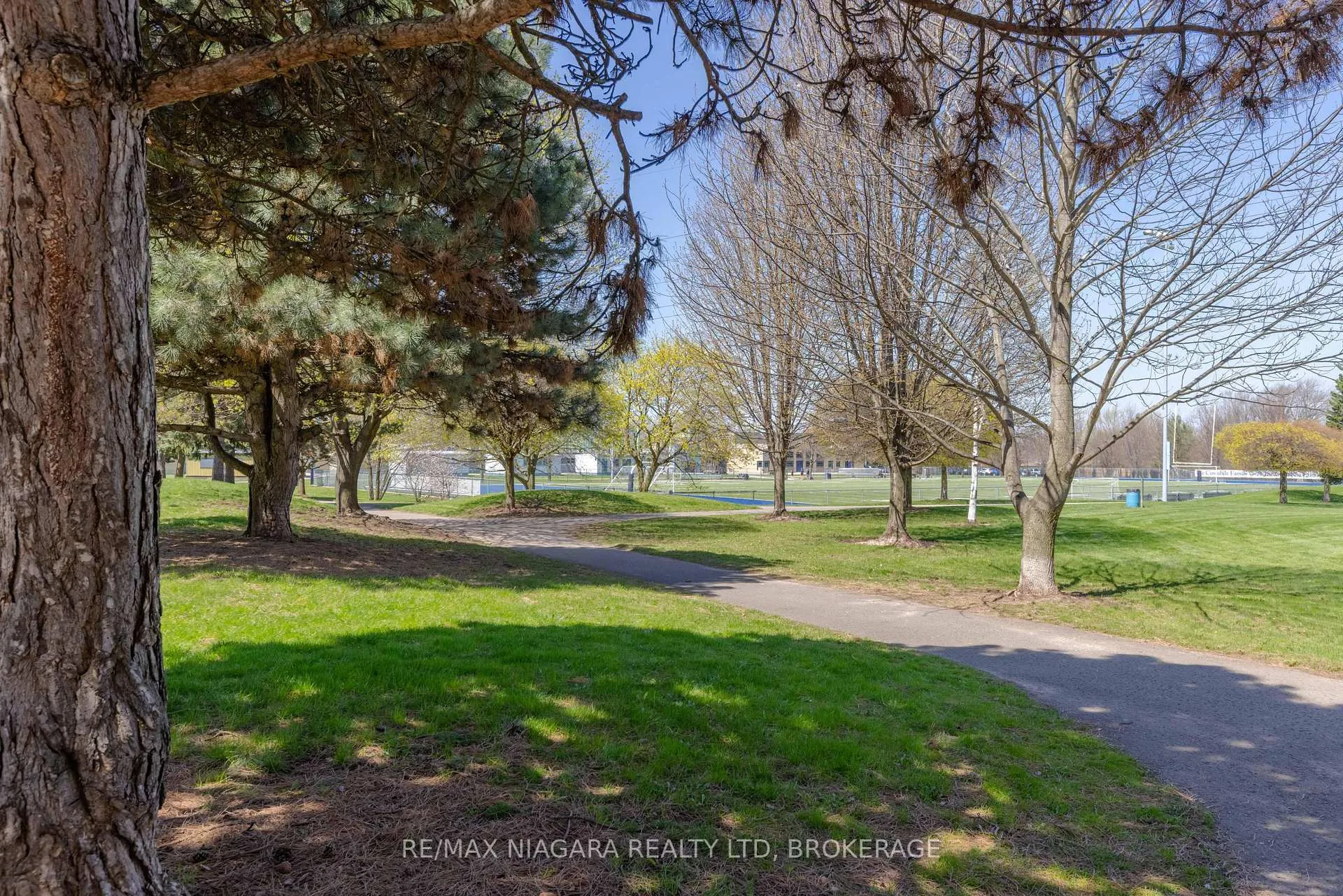 Photo 2 of Unit 88, 6767 Thorold Stone Road, Niagara Falls, Stamford — HOMEH