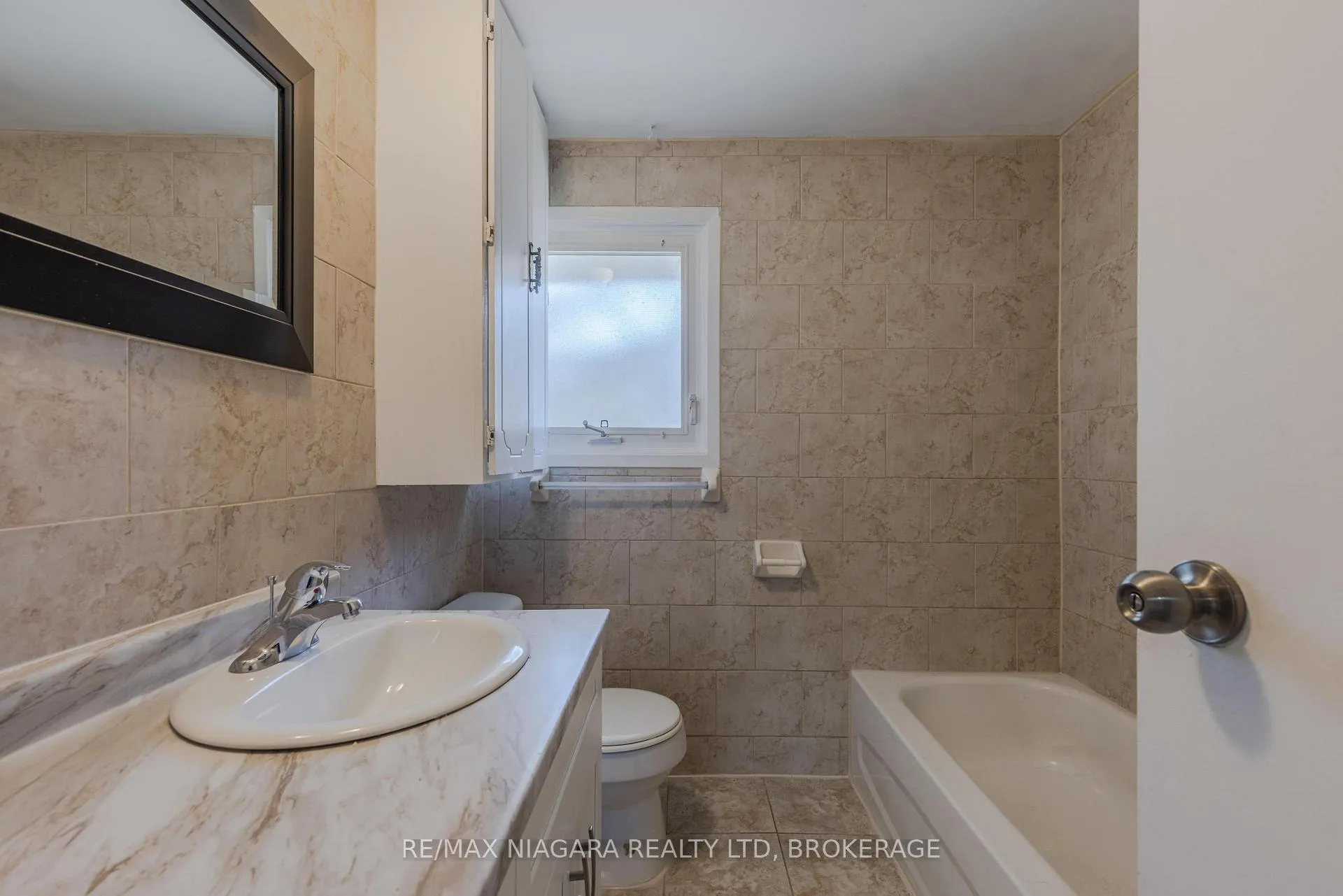 Photo 12 of Unit 88, 6767 Thorold Stone Road, Niagara Falls, Stamford — HOMEH