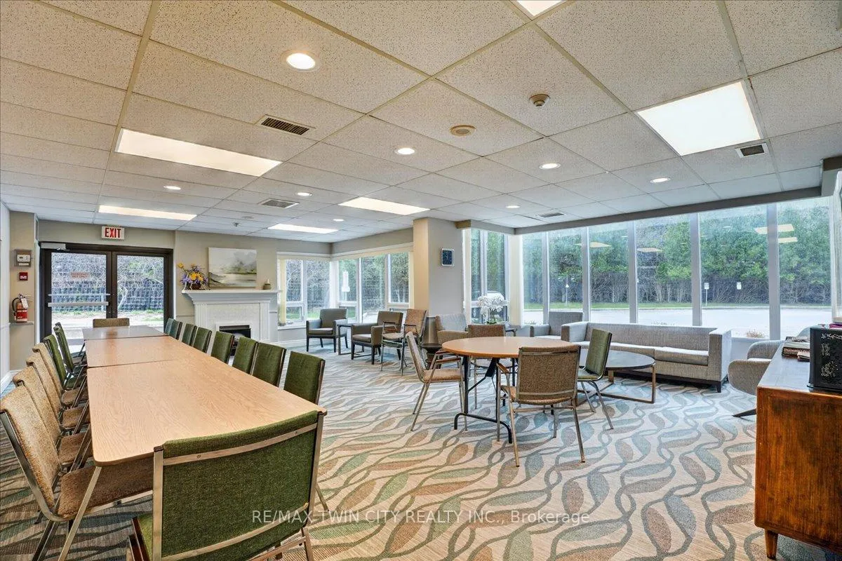 Photo 44 of Unit 604, 237 King Street W, Cambridge — HOMEH