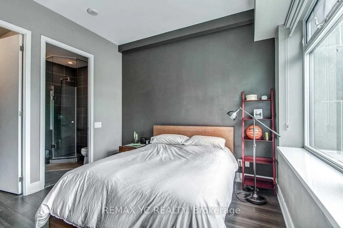 Photo 8 of Unit 321, 111 St Clair Avenue W, Toronto, Yonge-St. Clair — HOMEH