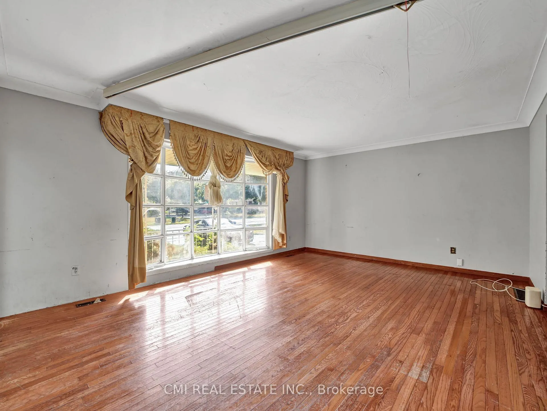 Photo 7 of 74 Brier Park Road, Brantford, Fairview - Brantford — HOMEH