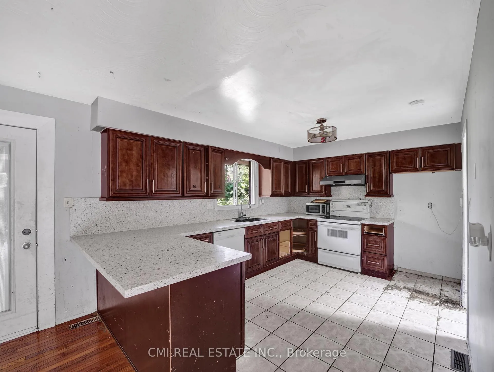 Photo 34 of 74 Brier Park Road, Brantford, Fairview - Brantford — HOMEH