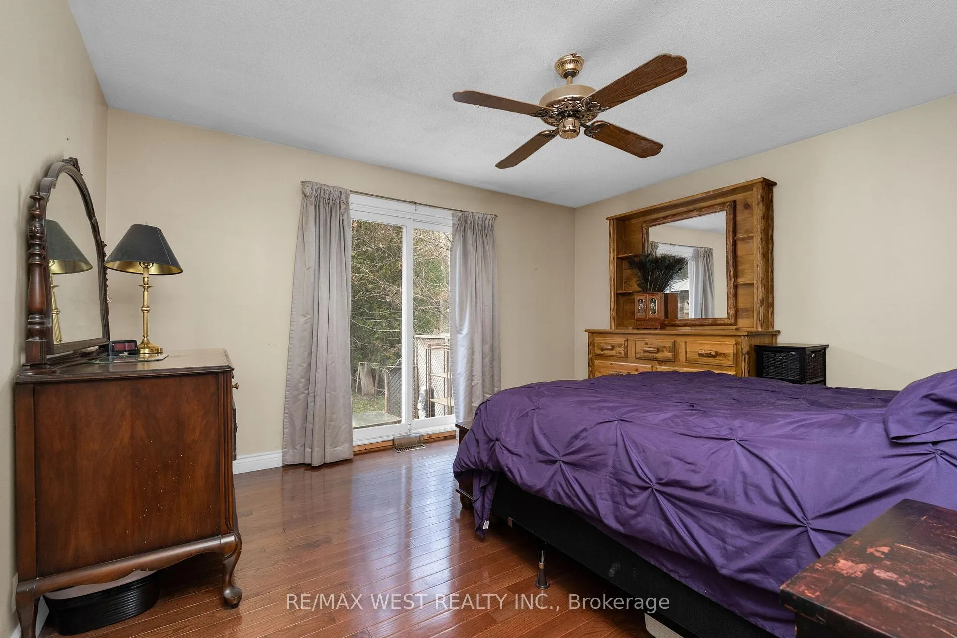 Photo 9 of 3768 George Johnston Road, Springwater, Rural Springwater — HOMEH