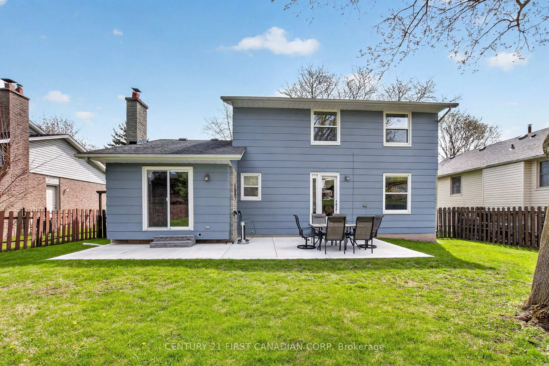 Photo 45 of 19 Bartlett Crescent, London, South M — HOMEH