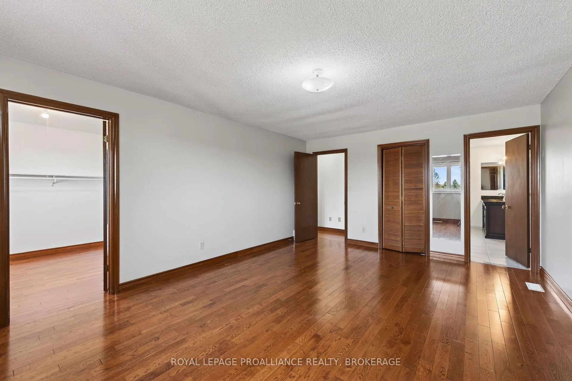 Photo 26 of 680 Rivermeade Avenue, Kingston, East Gardiners Rd — HOMEH
