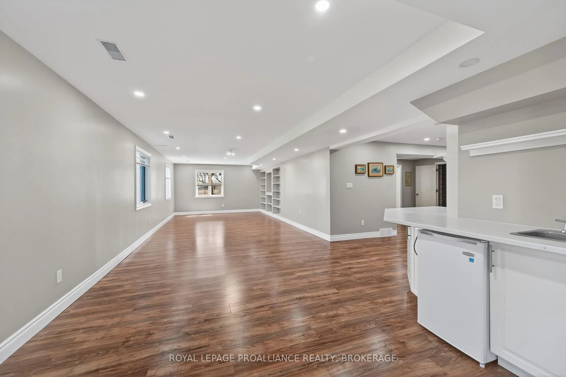 Photo 32 of 680 Rivermeade Avenue, Kingston, East Gardiners Rd — HOMEH